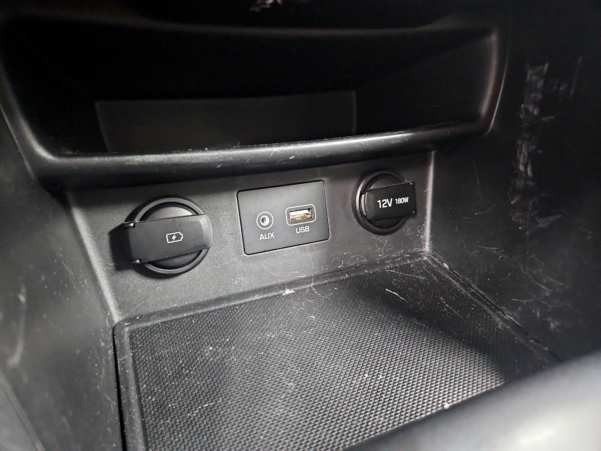 Thumbnail: 2020 Hyundai Kona - 18