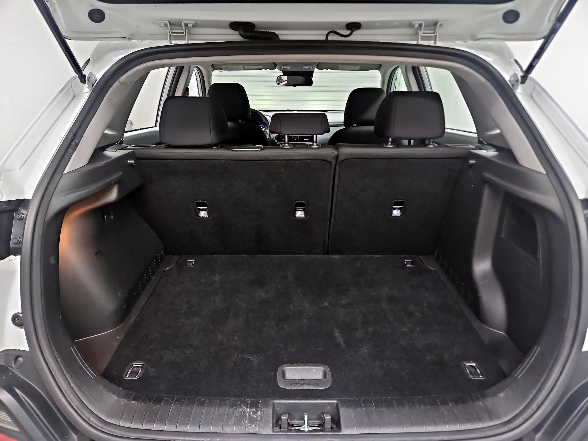 Thumbnail: 2020 Hyundai Kona - 20