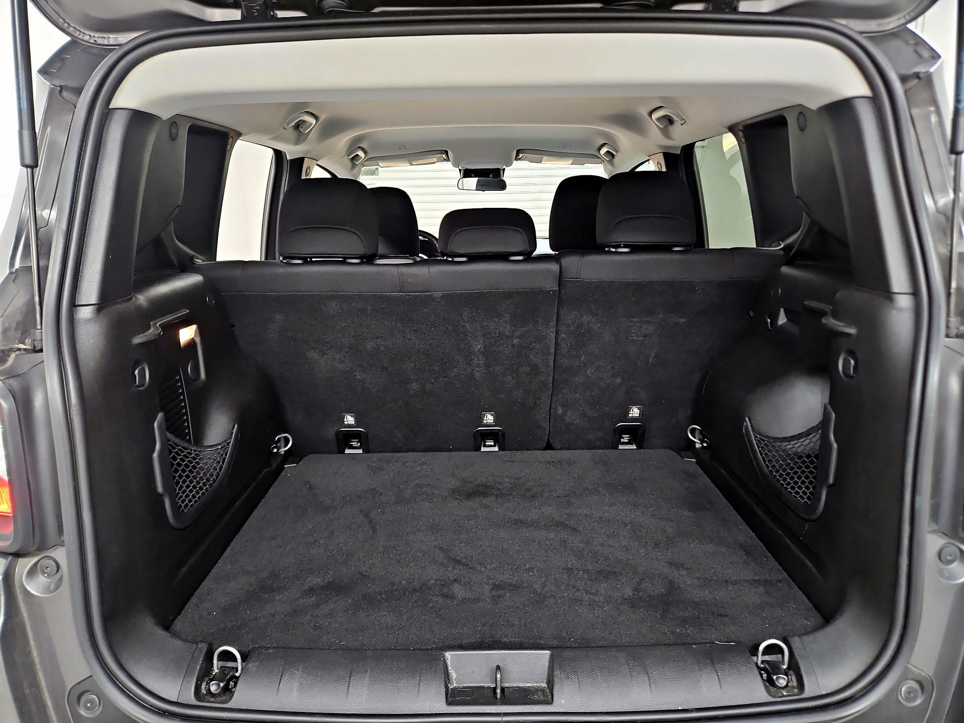 Thumbnail: 2020 Jeep Renegade - 20