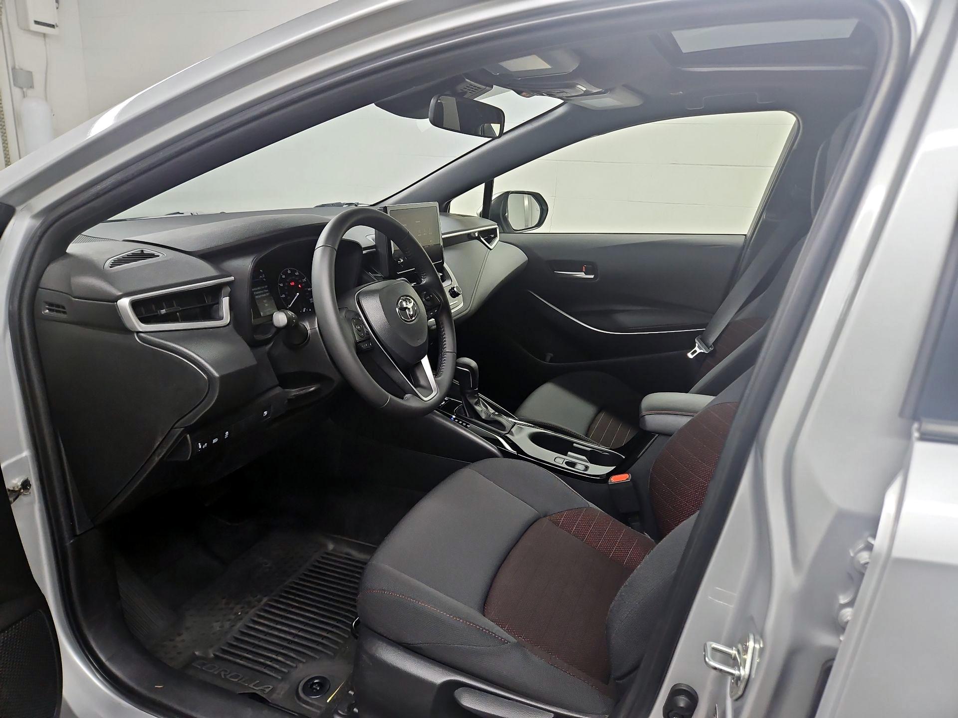 Thumbnail: 2023 Toyota Corolla - 11