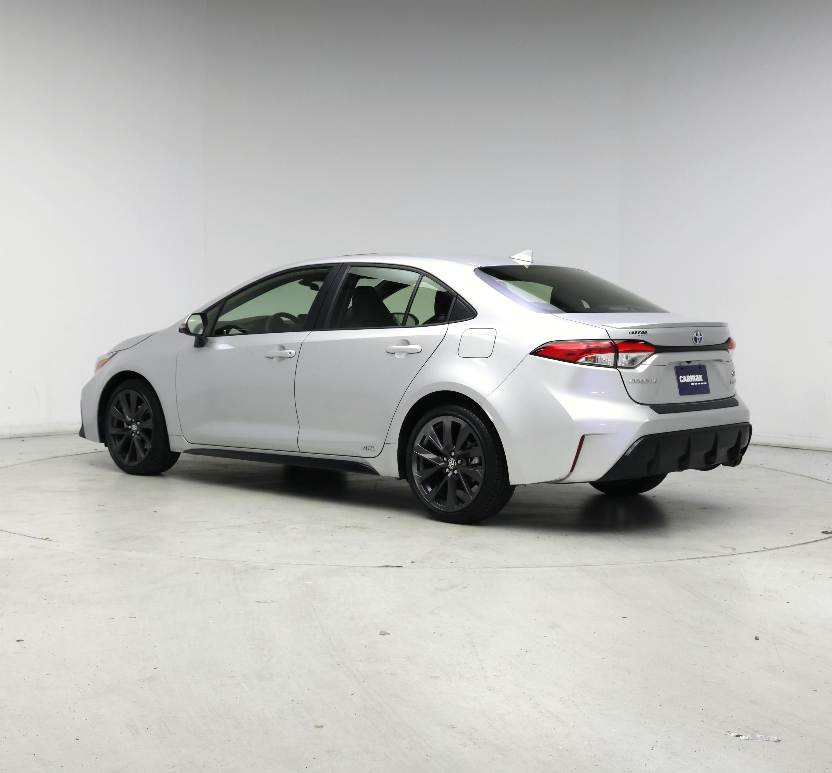 Thumbnail: 2023 Toyota Corolla - 2