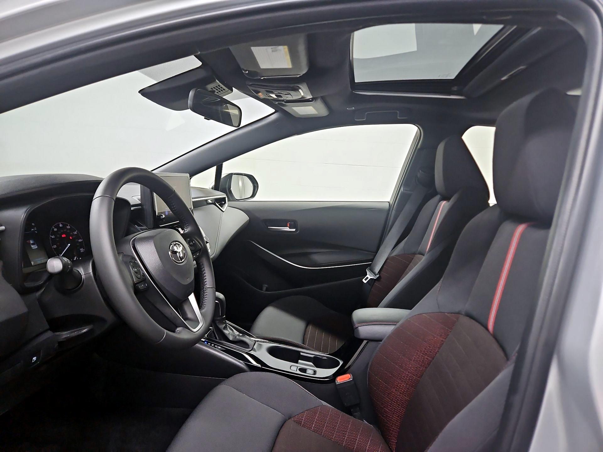 Thumbnail: 2023 Toyota Corolla - 19