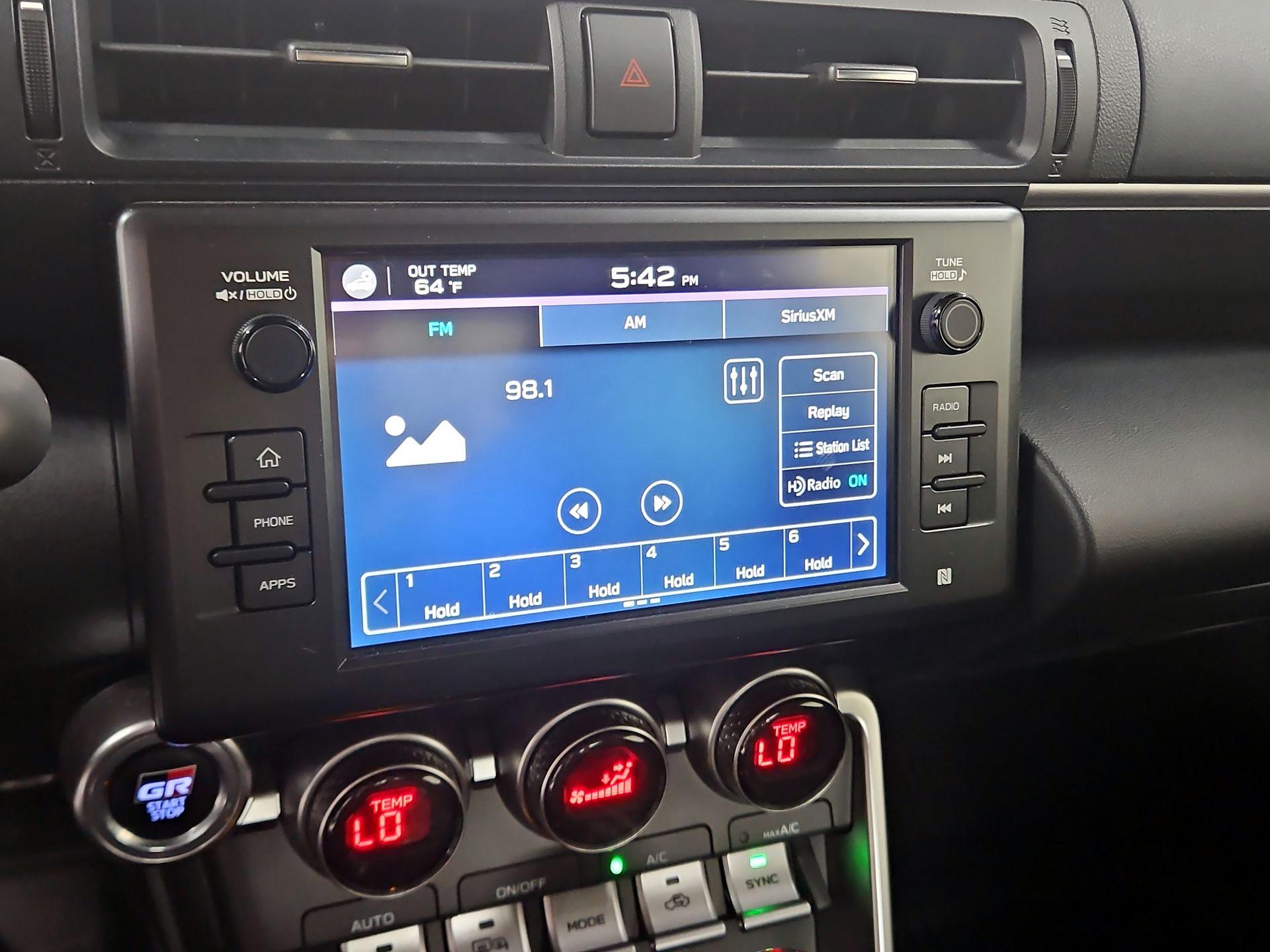 Thumbnail: 2023 Toyota GR86 - 15