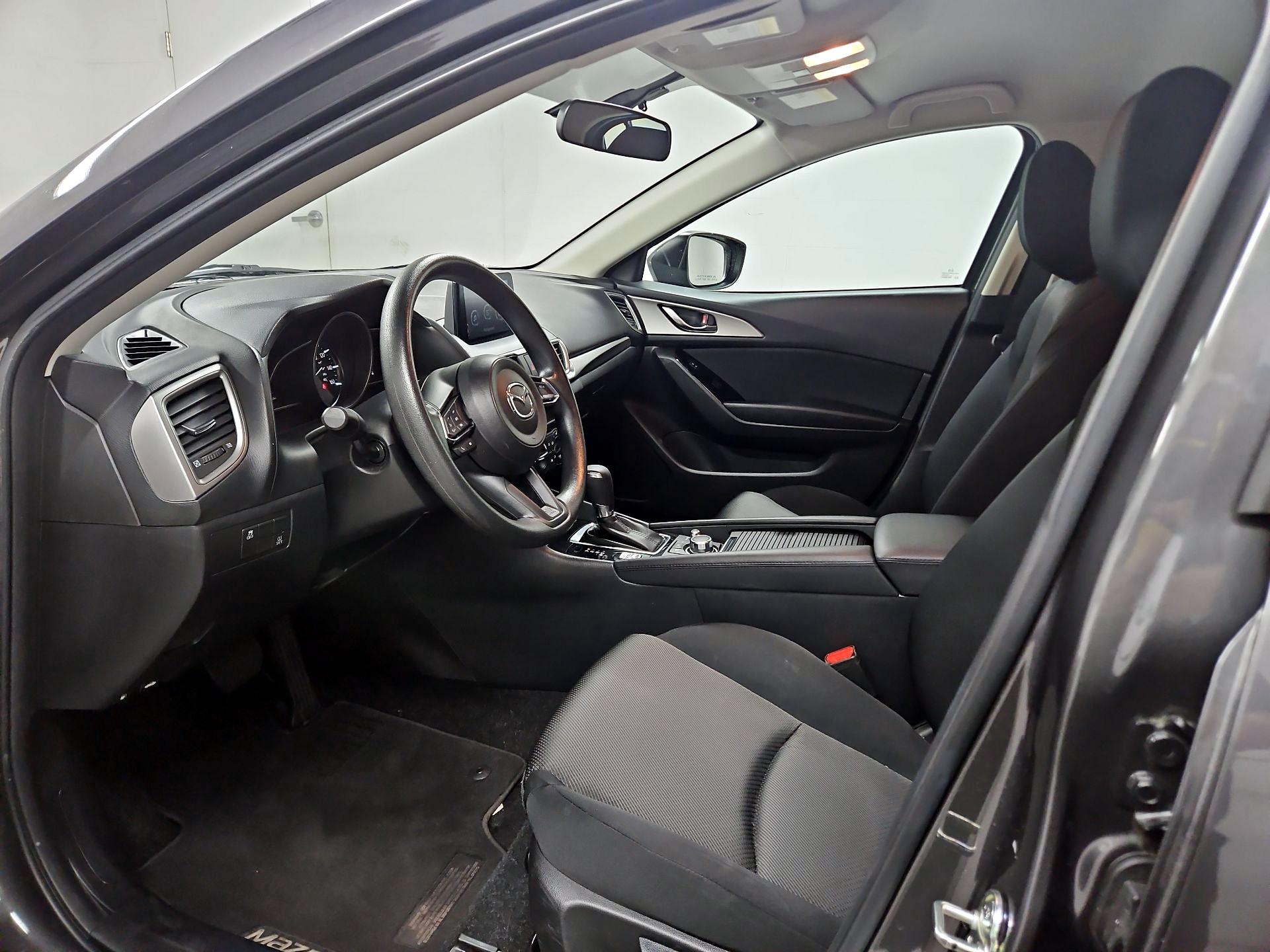 Thumbnail: 2017 Mazda Mazda3 - 11