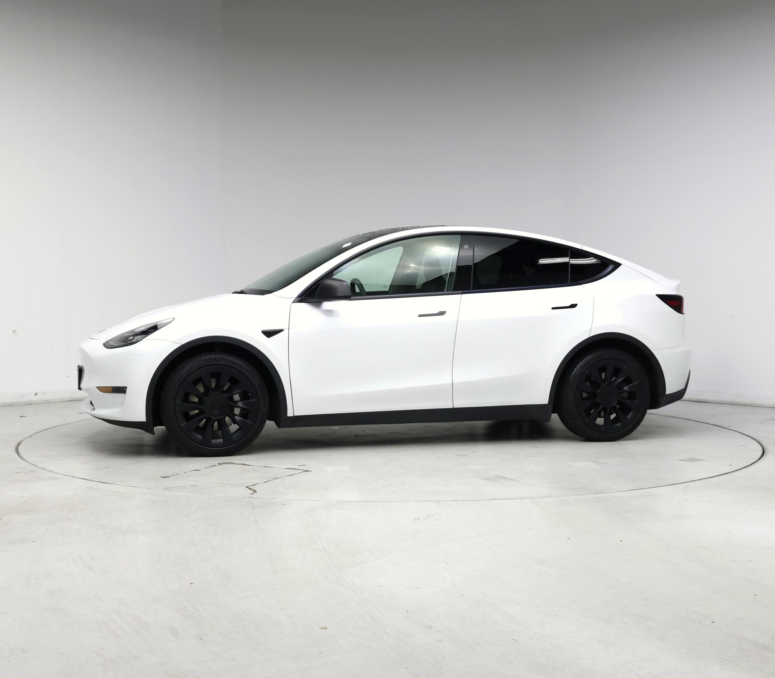 Thumbnail: 2021 Tesla Model Y - 3