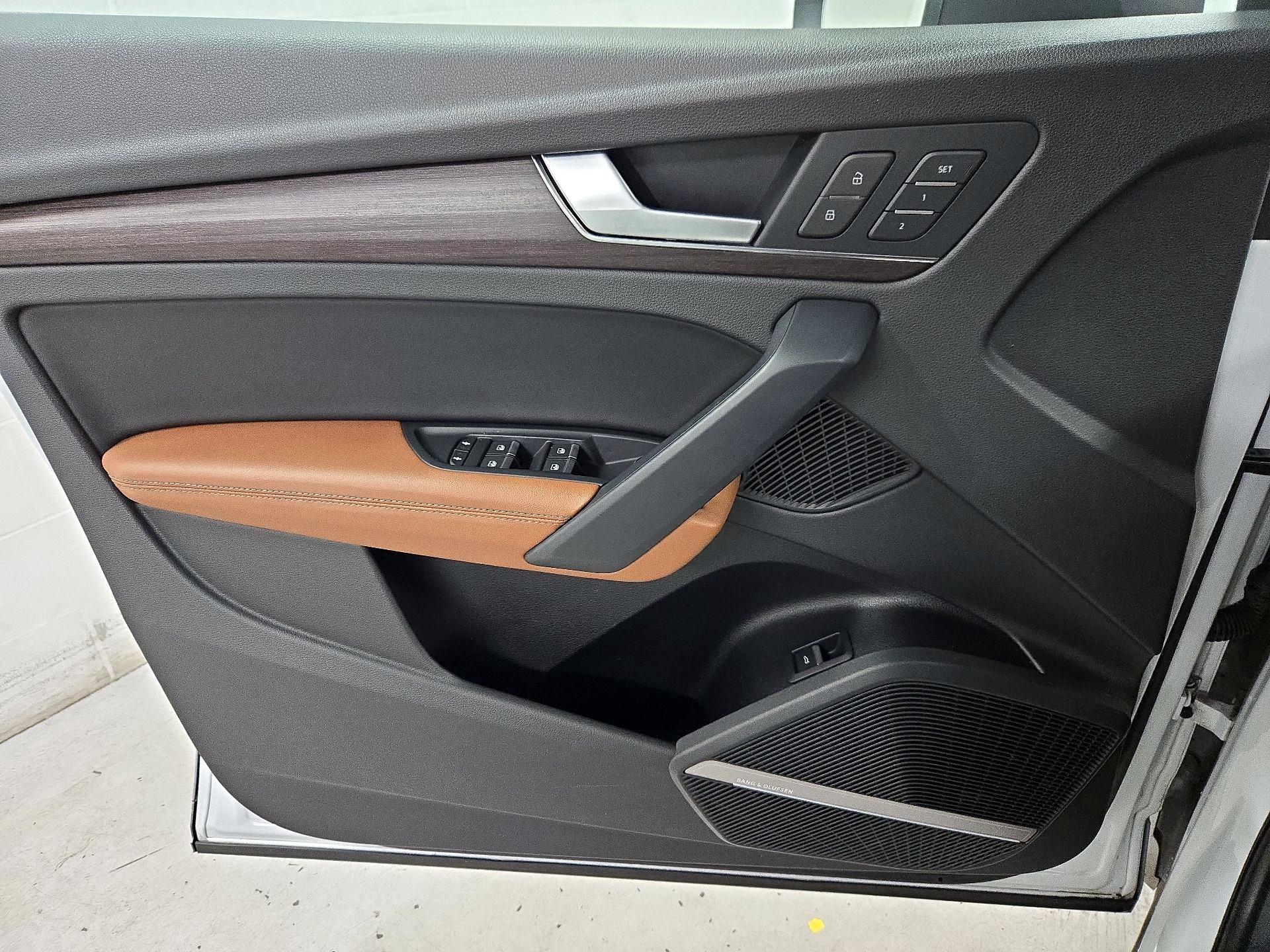 Thumbnail: 2021 Audi Q5 - 12