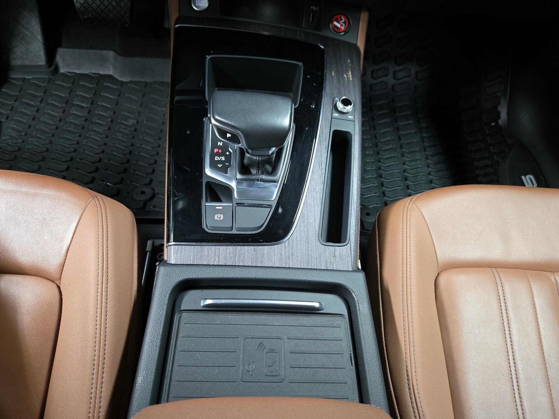 Thumbnail: 2021 Audi Q5 - 17