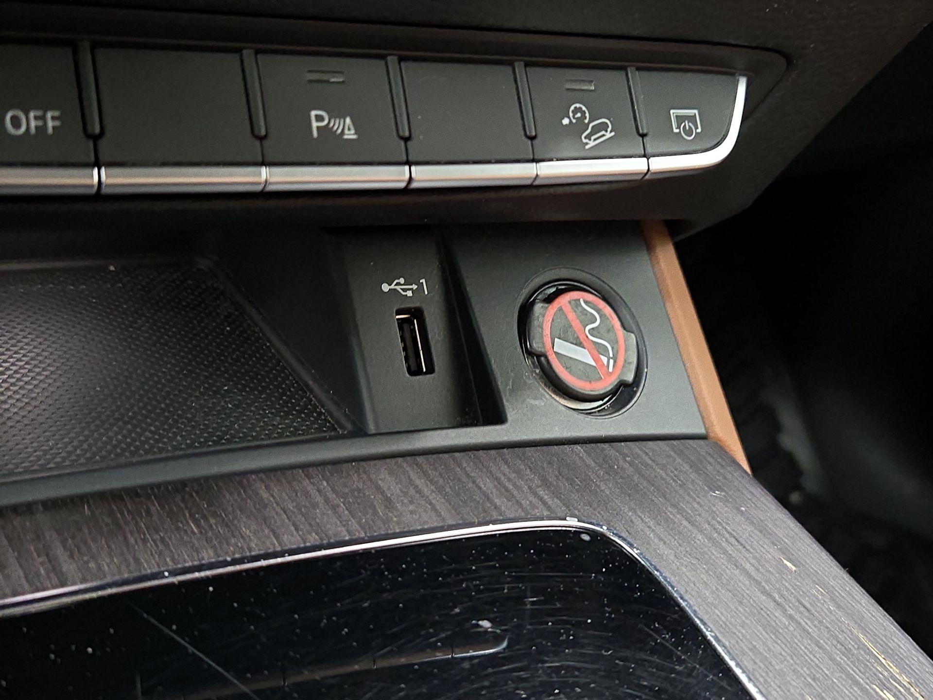 Thumbnail: 2021 Audi Q5 - 18