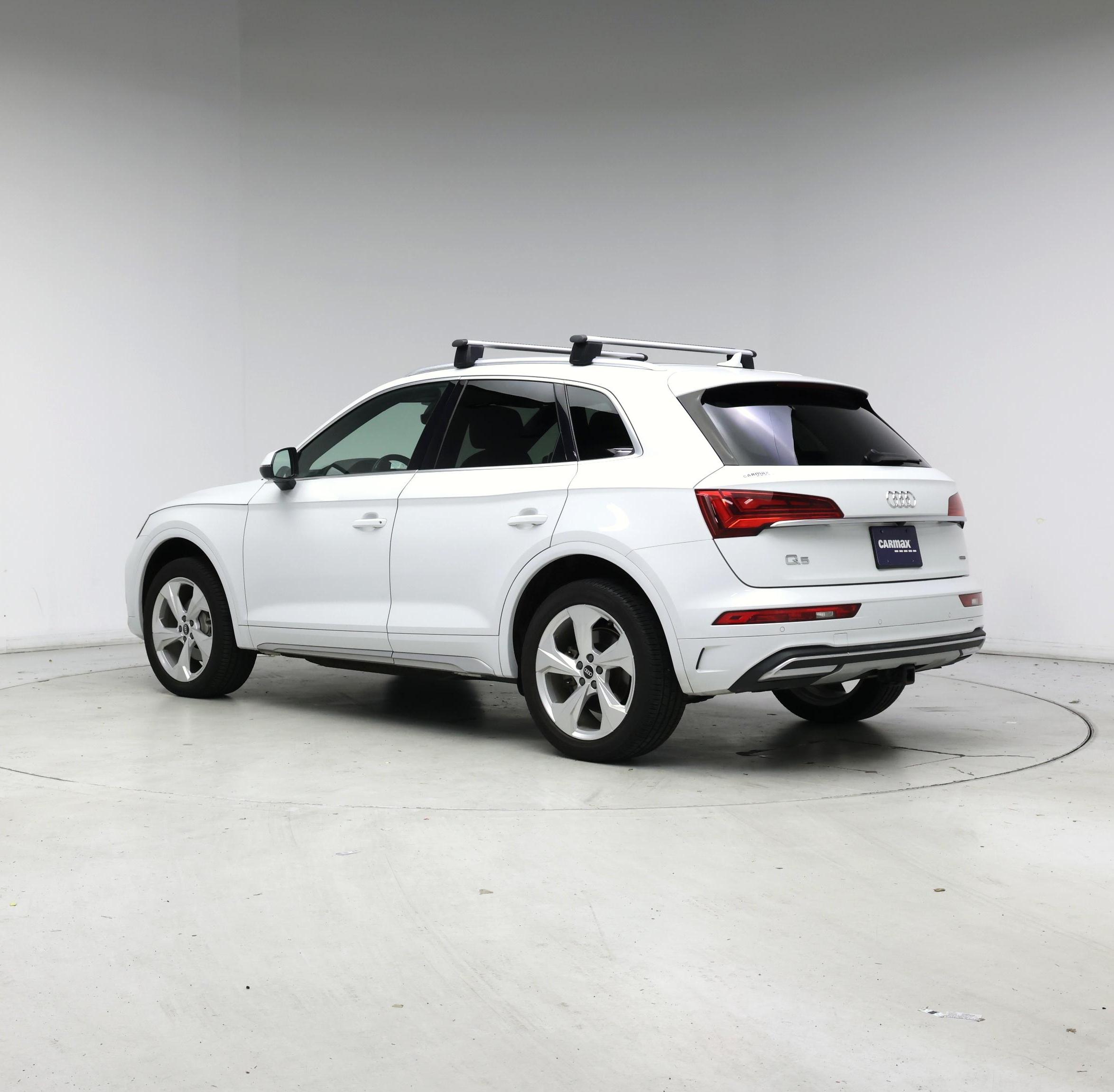 Thumbnail: 2021 Audi Q5 - 2