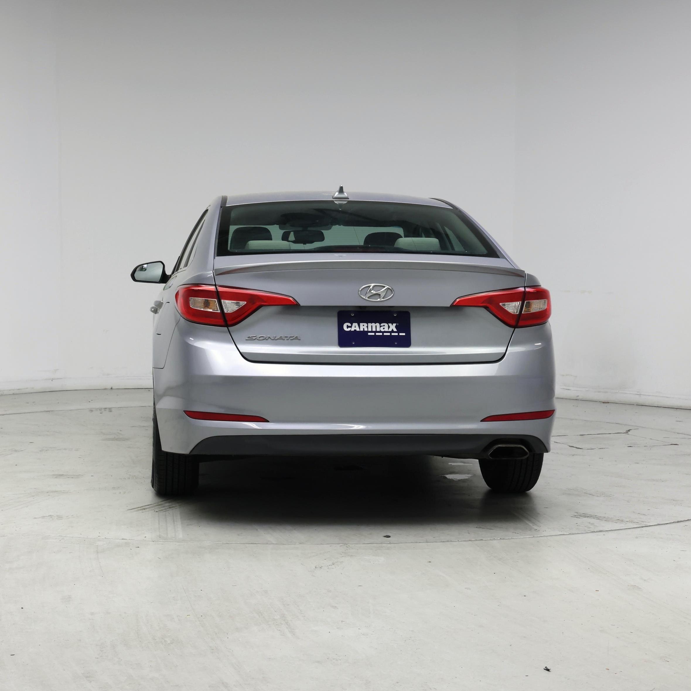 Thumbnail: 2016 Hyundai Sonata - 2