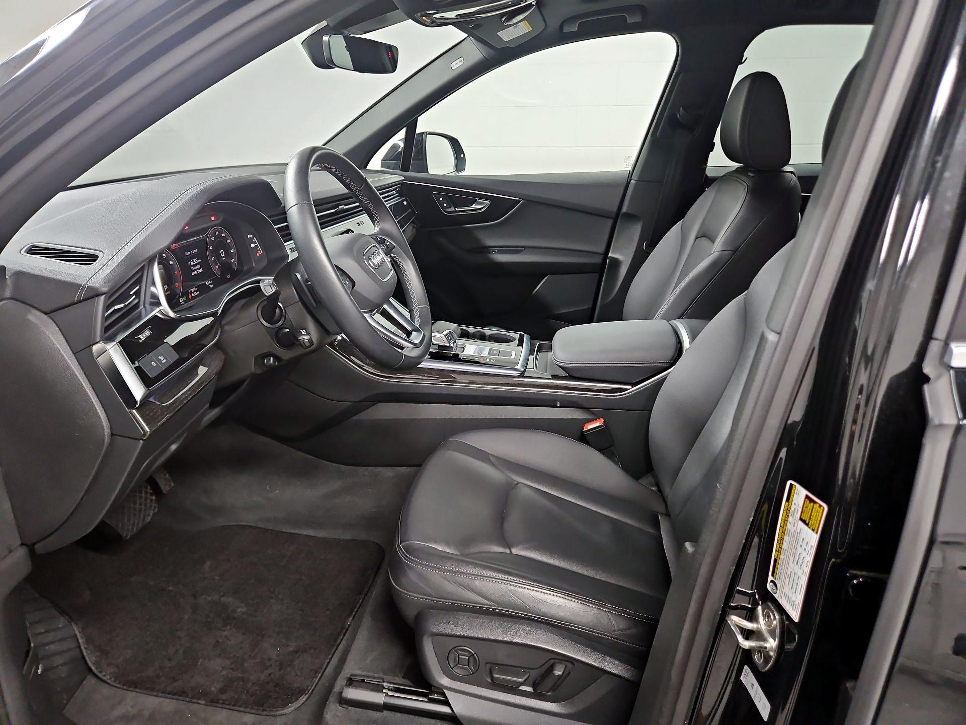 Thumbnail: 2025 Audi Q7 - 11