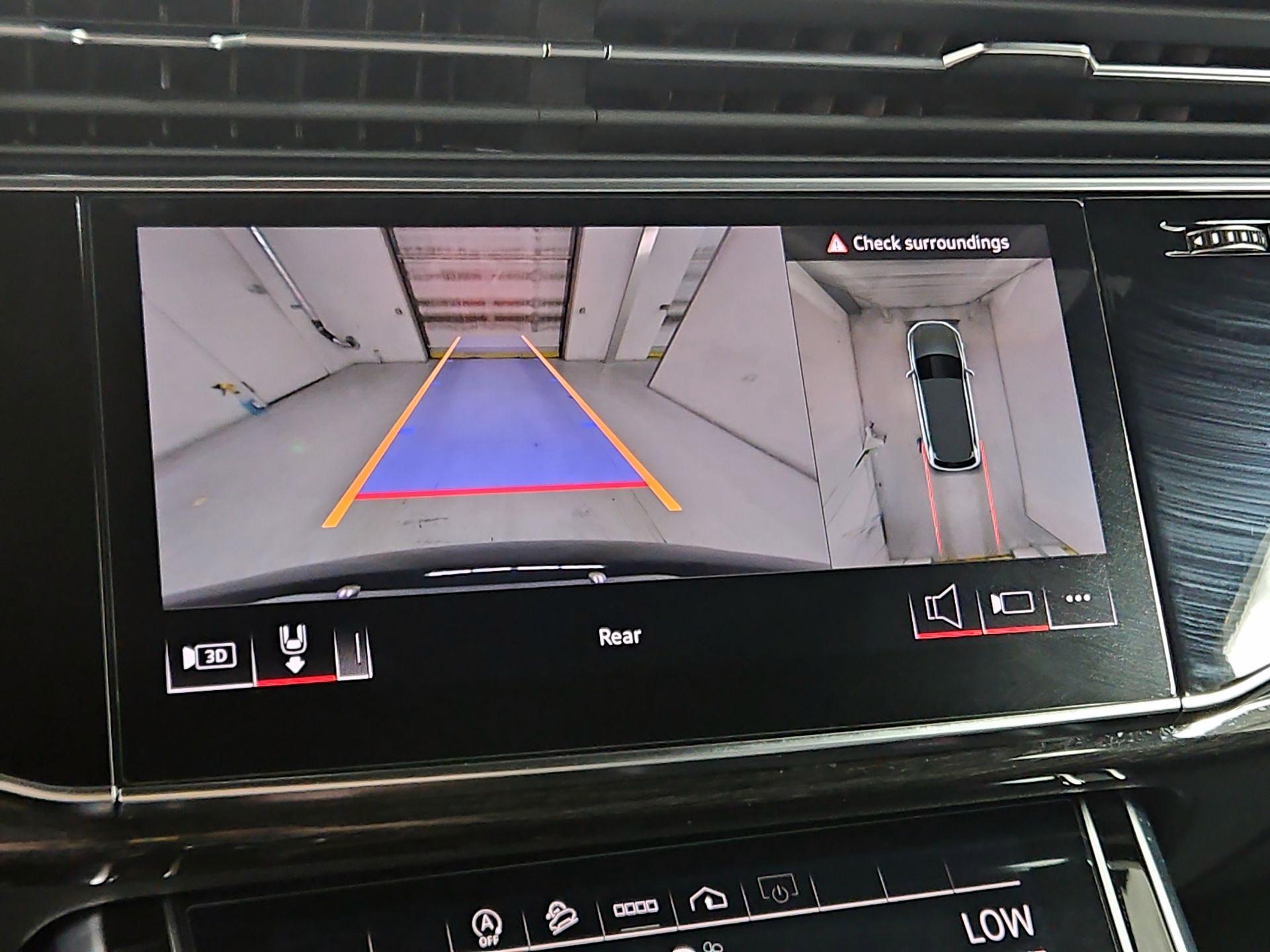 Thumbnail: 2025 Audi Q7 - 15