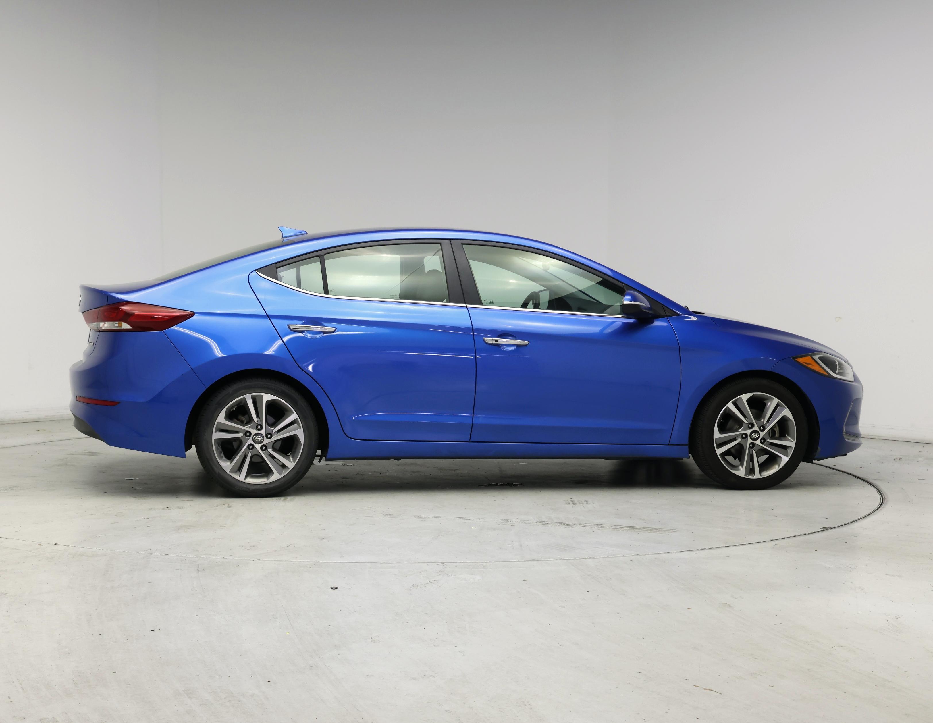 Thumbnail: 2017 Hyundai Elantra - 7