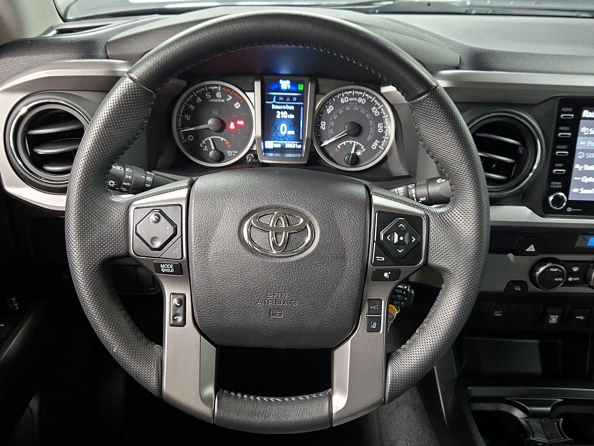 Thumbnail: 2022 Toyota Tacoma - 10