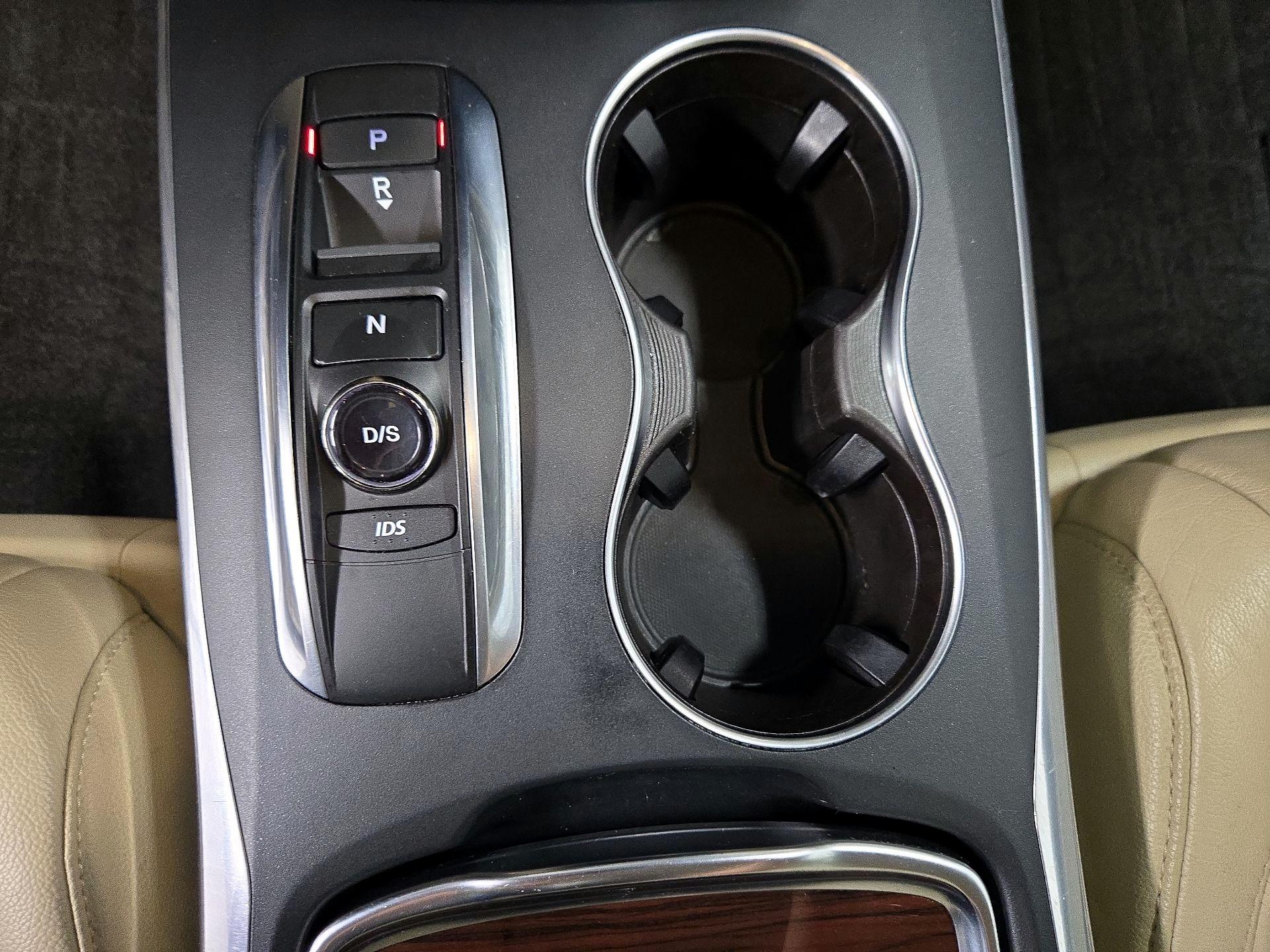 Thumbnail: 2016 Acura MDX - 18