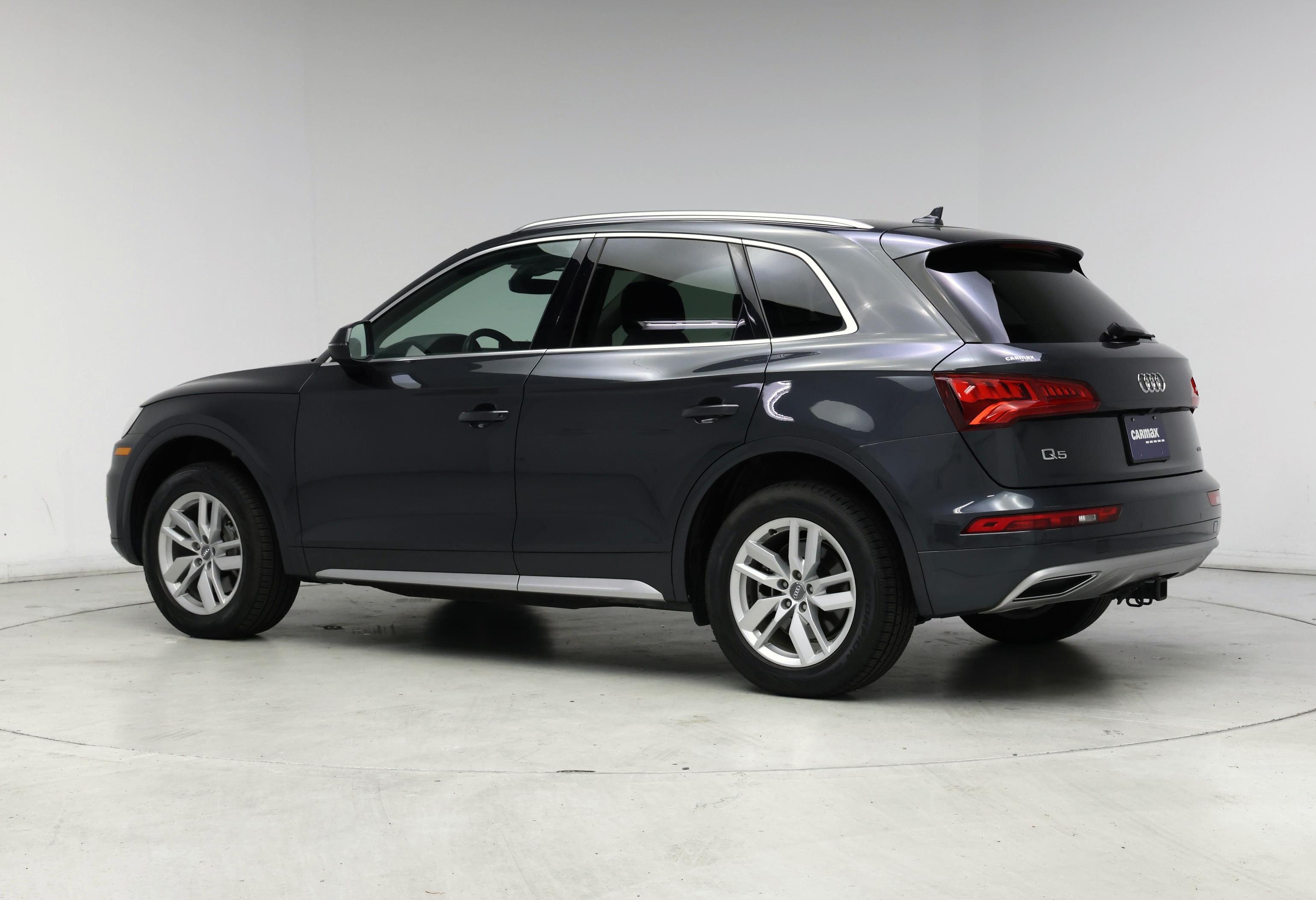Thumbnail: 2020 Audi Q5 - 5