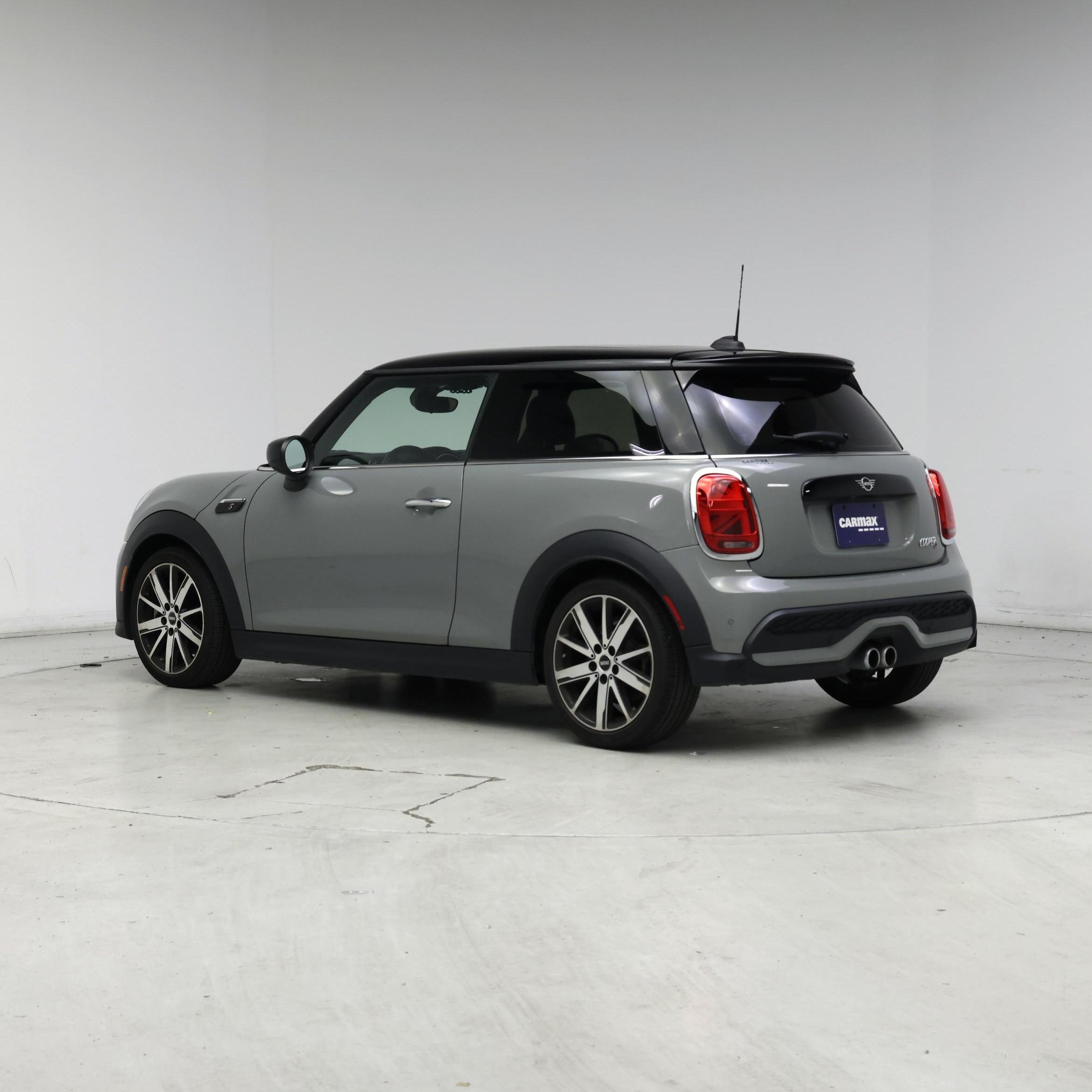Thumbnail: 2022 MINI Cooper Hardtop - 2