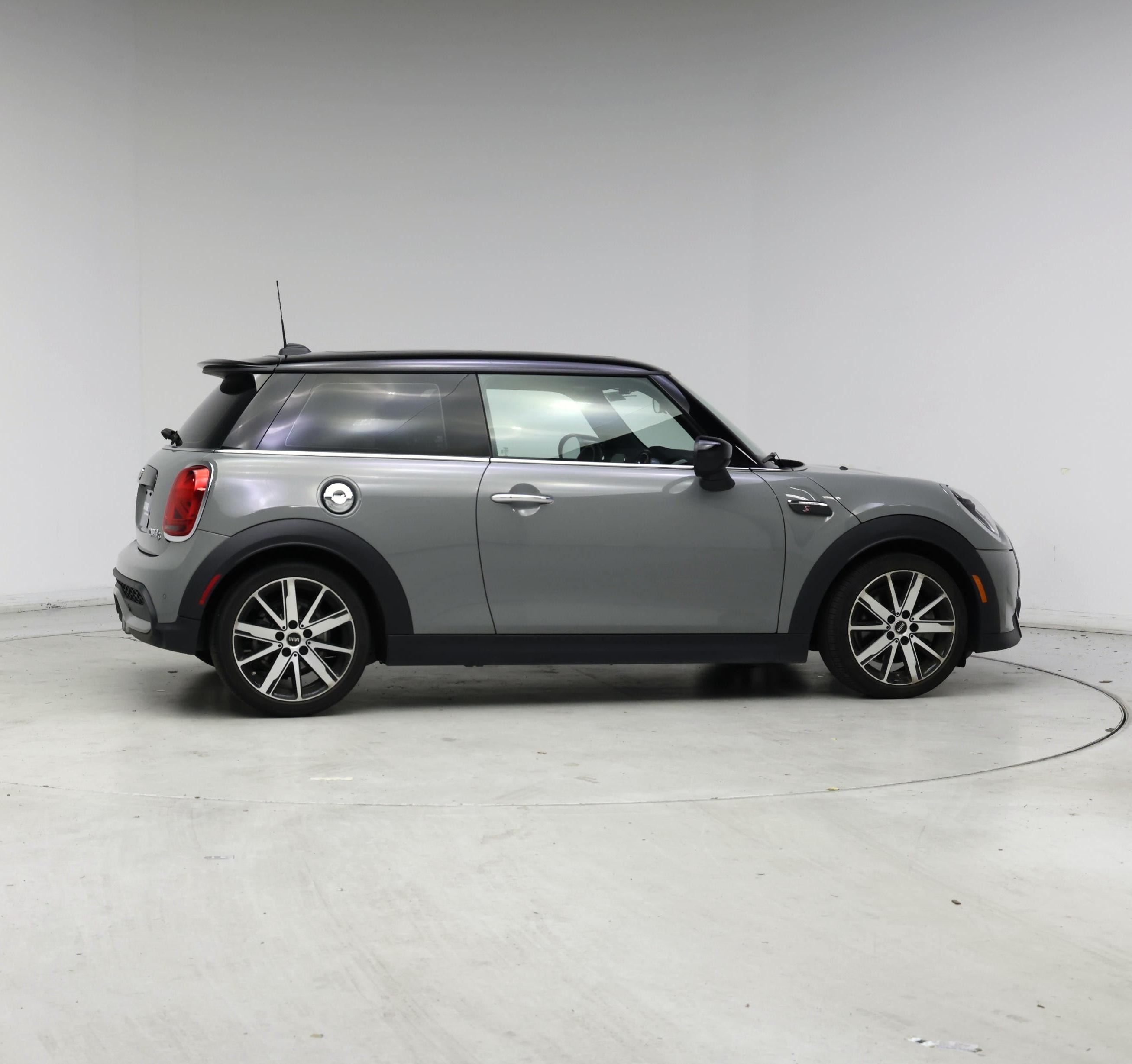 Thumbnail: 2022 MINI Cooper Hardtop - 7