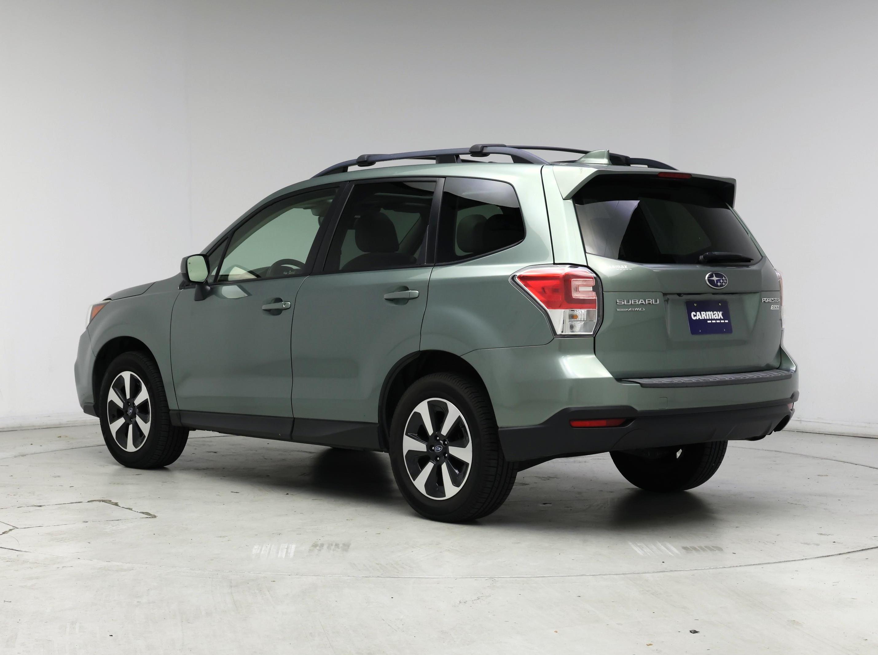 Thumbnail: 2017 Subaru Forester - 2