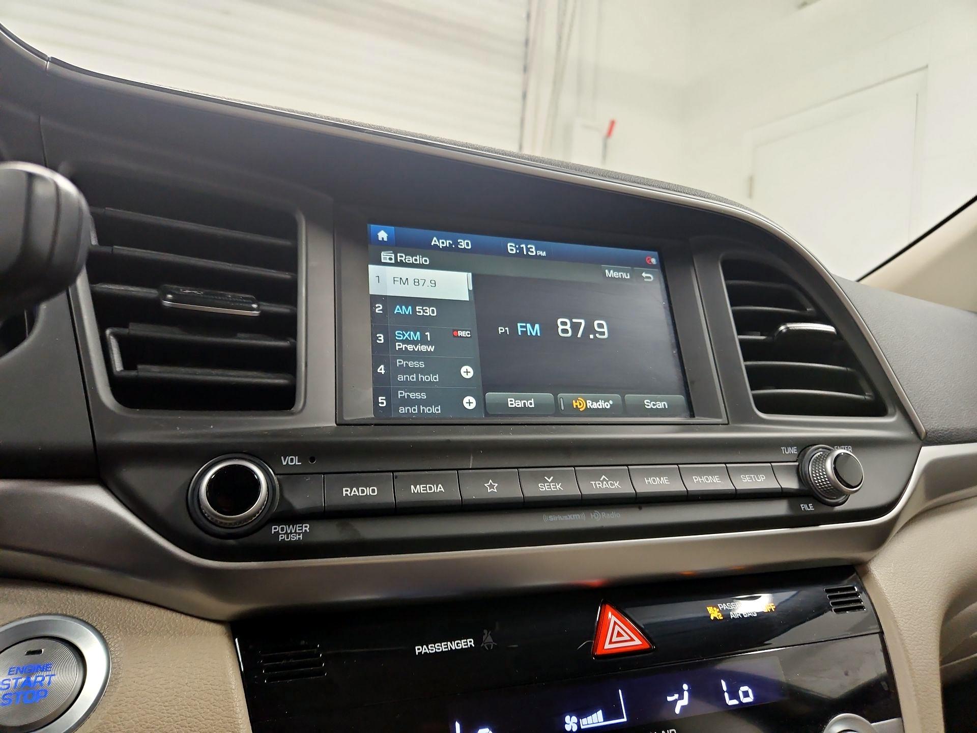 Thumbnail: 2020 Hyundai Elantra - 15
