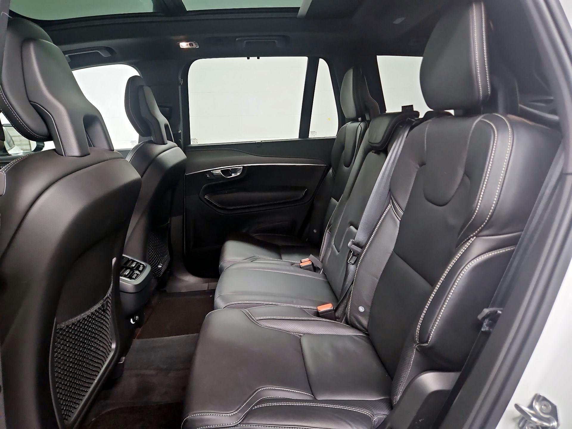 Thumbnail: 2020 Volvo XC90 - 20