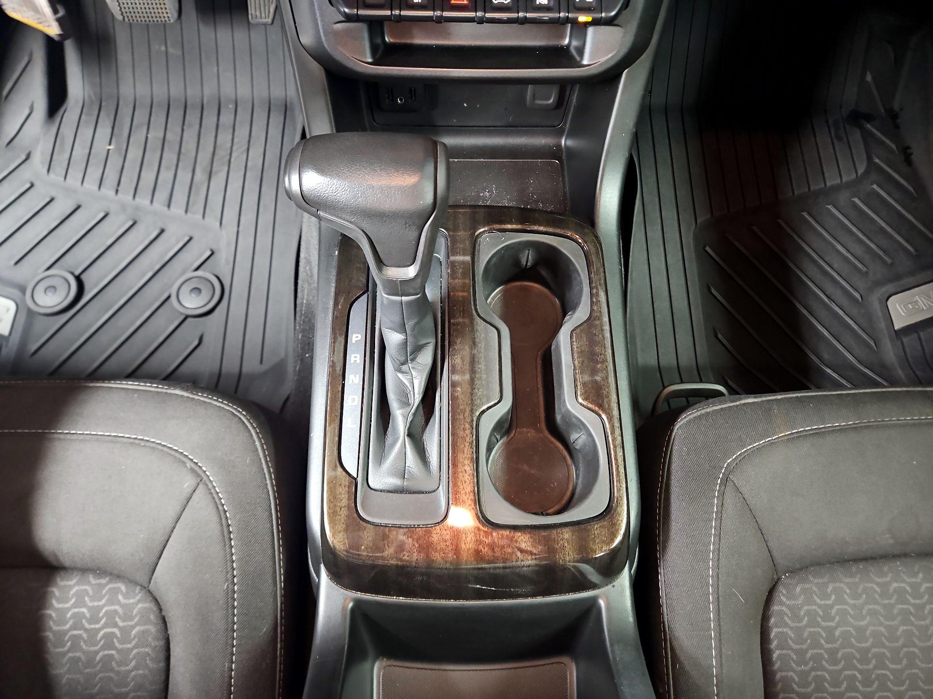 Thumbnail: 2021 GMC Canyon - 17
