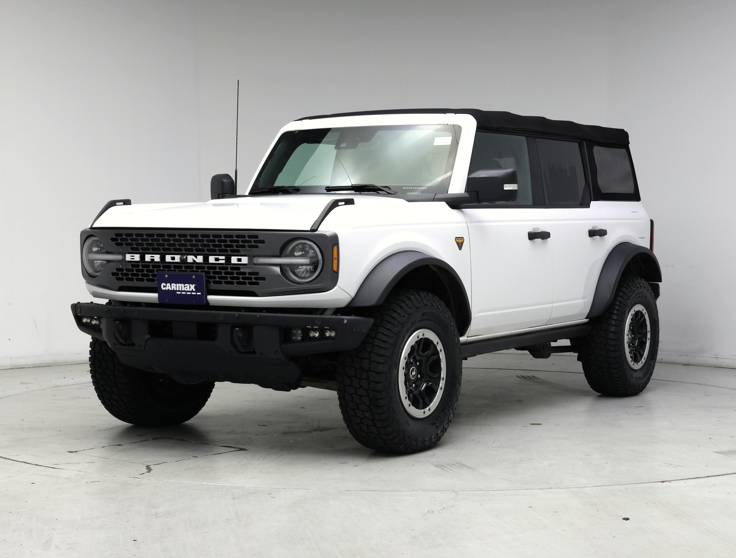 Thumbnail: 2021 Ford Bronco - 4