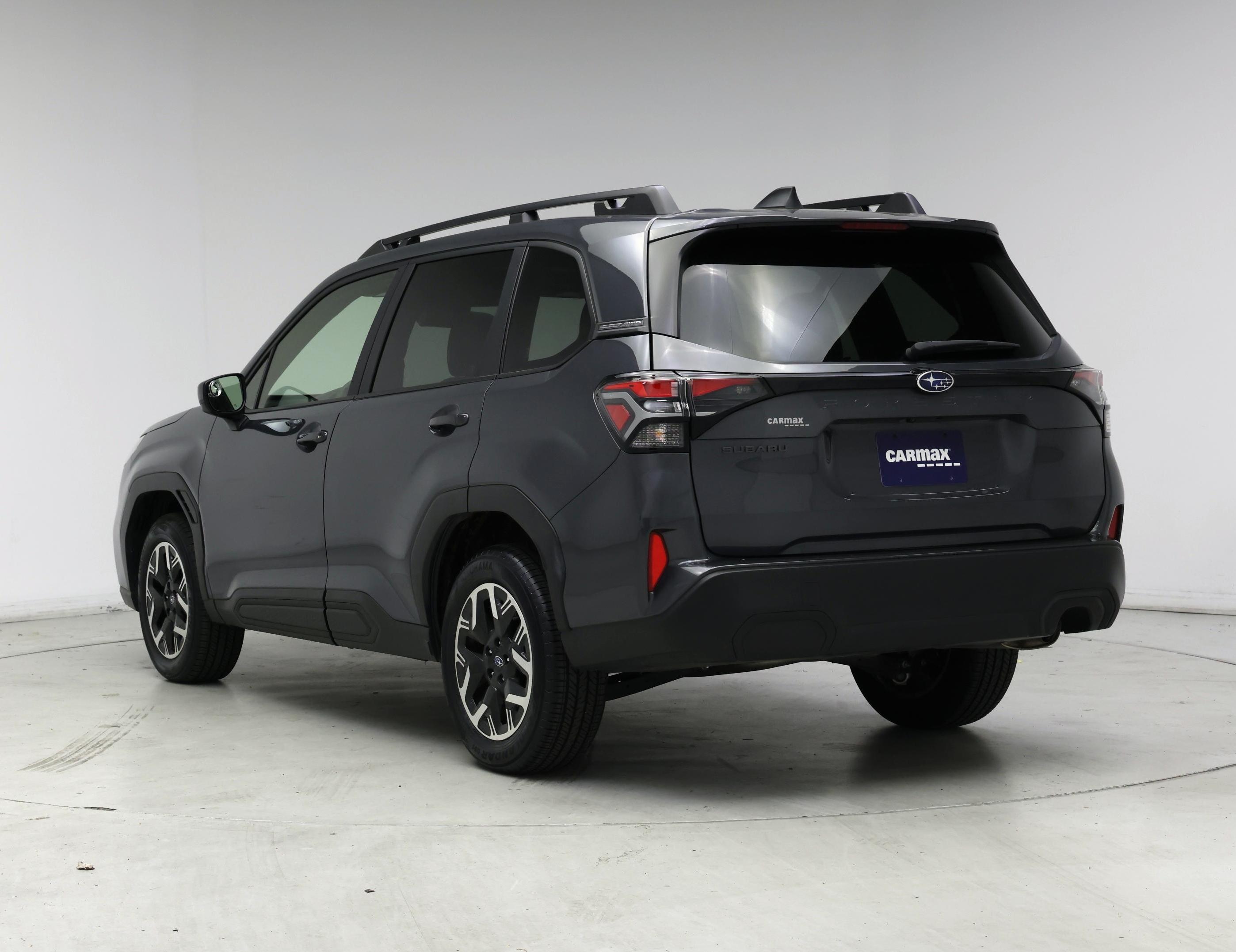 Thumbnail: 2025 Subaru Forester - 2