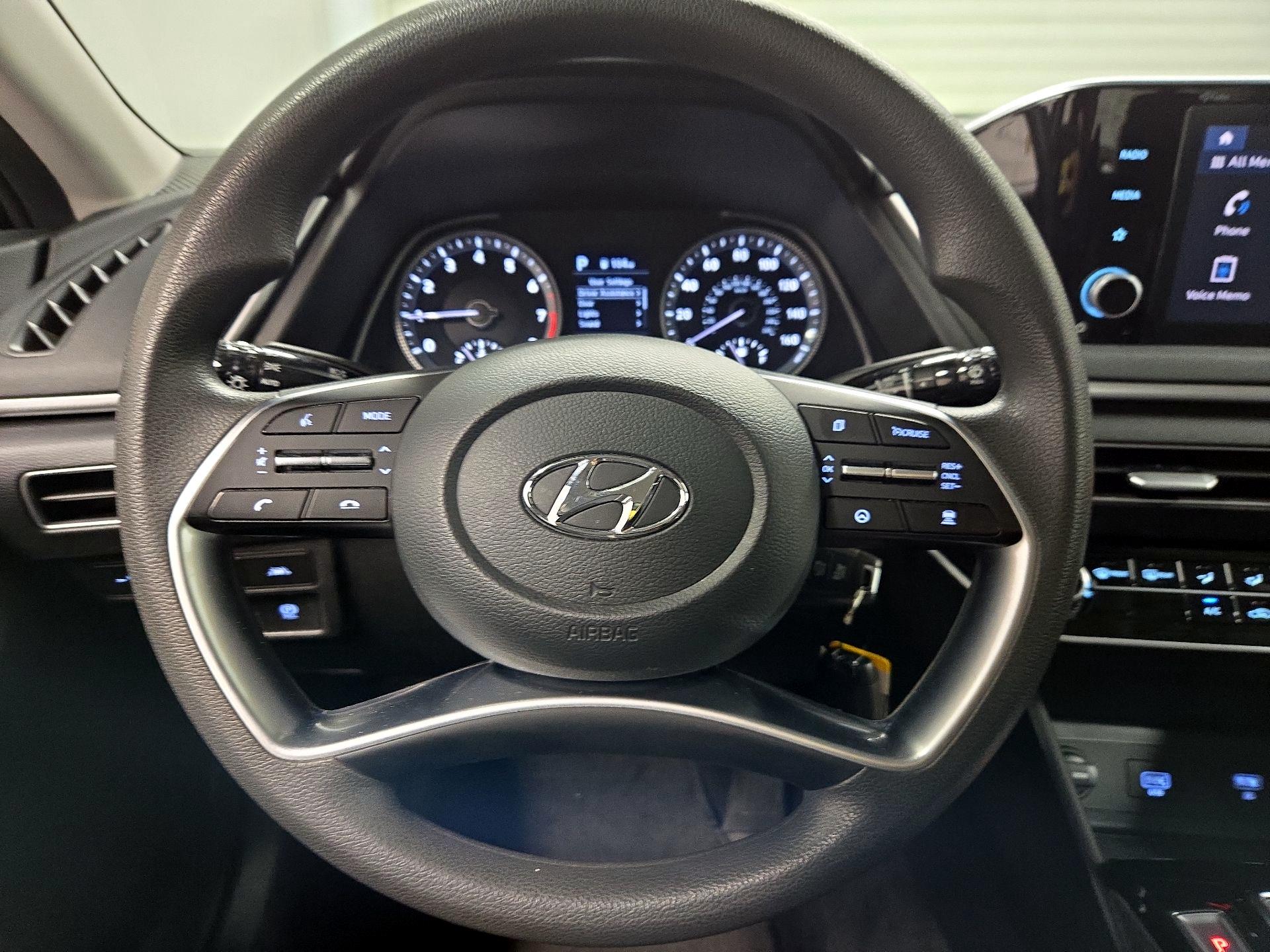 Thumbnail: 2023 Hyundai Sonata - 10