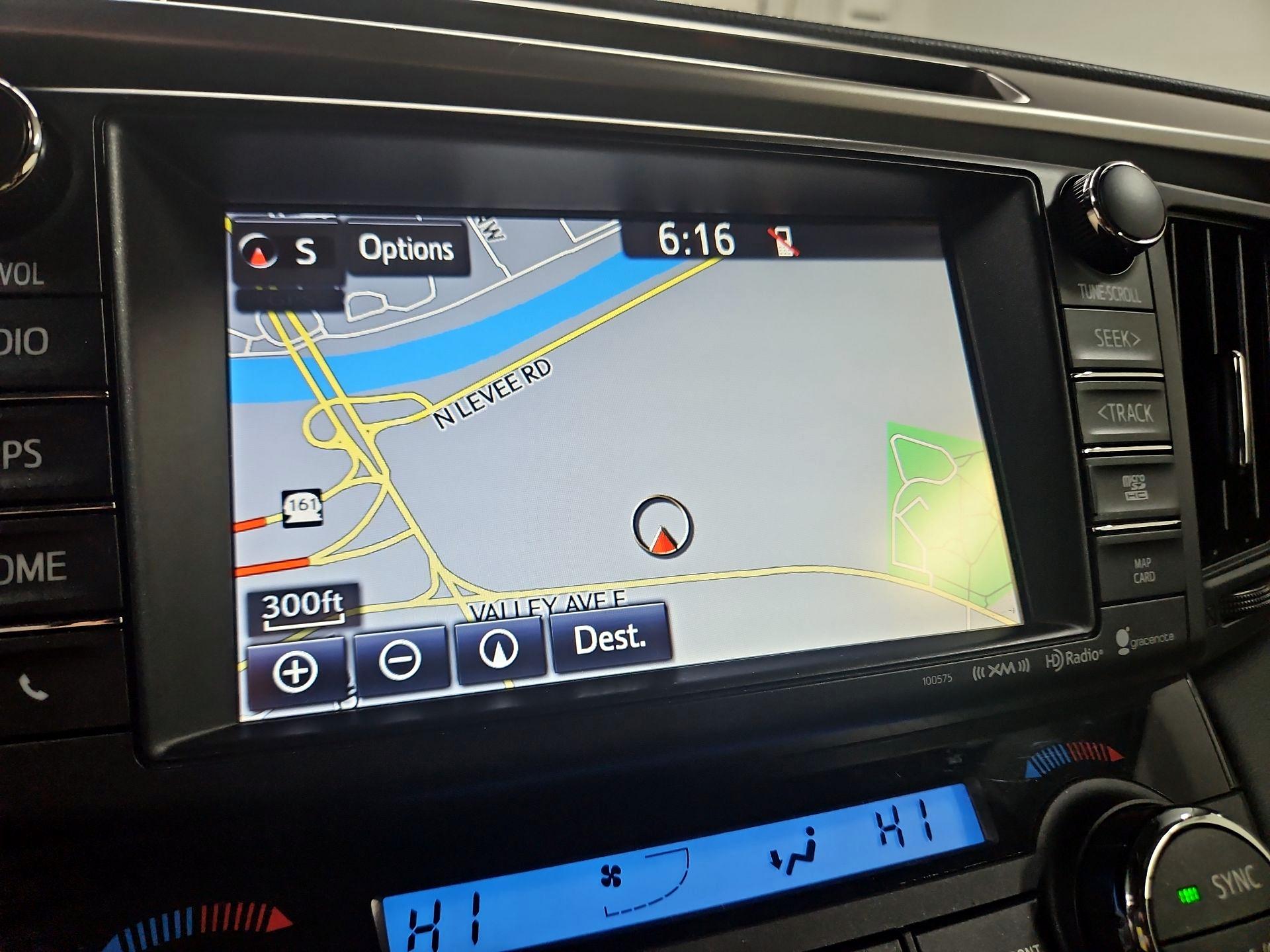 Thumbnail: 2018 Toyota RAV4 - 14