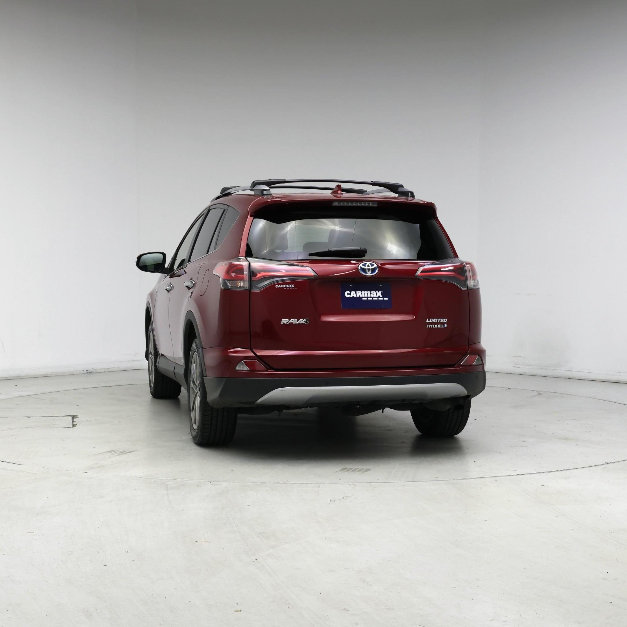 Thumbnail: 2018 Toyota RAV4 - 6