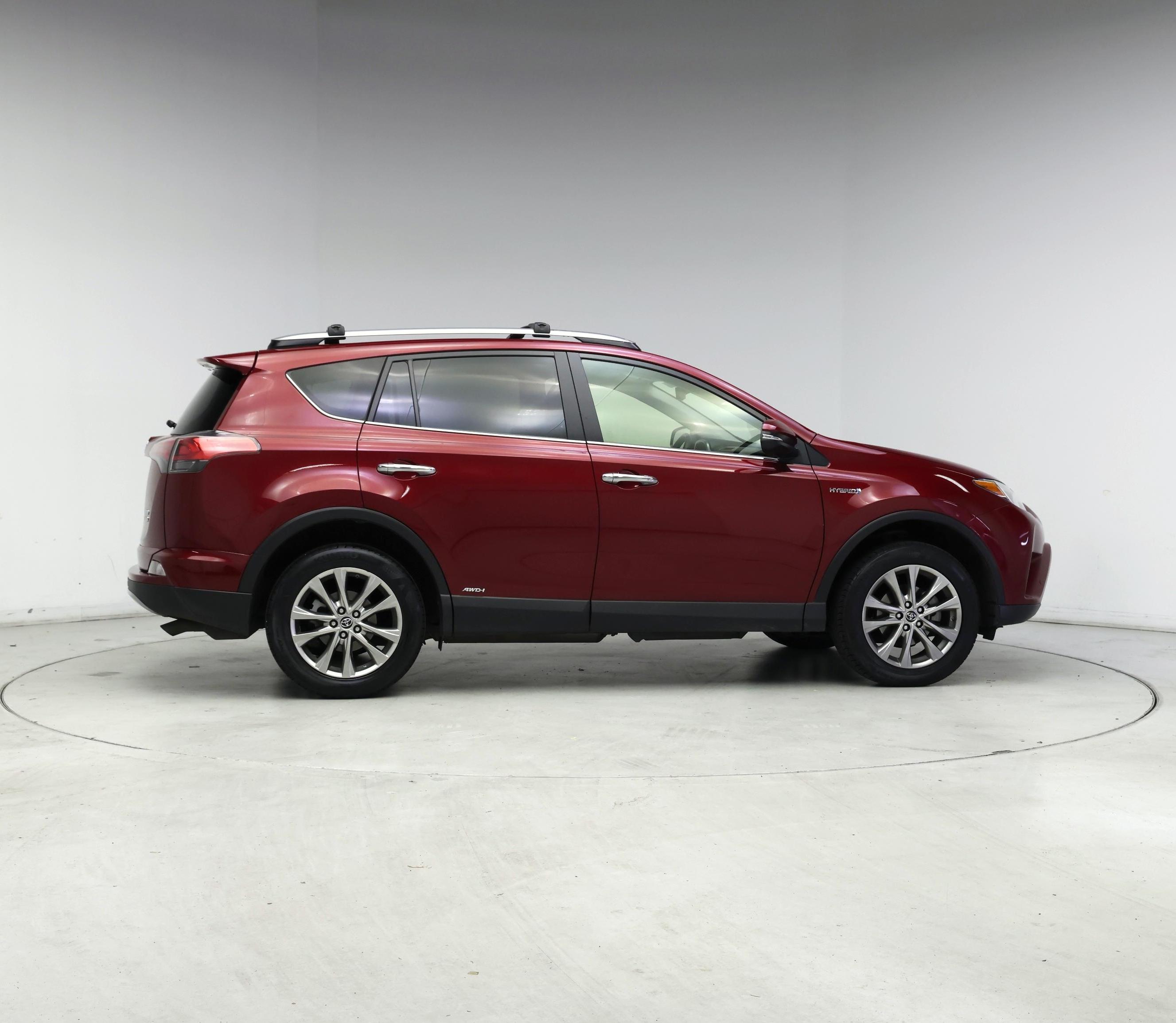 Thumbnail: 2018 Toyota RAV4 - 7