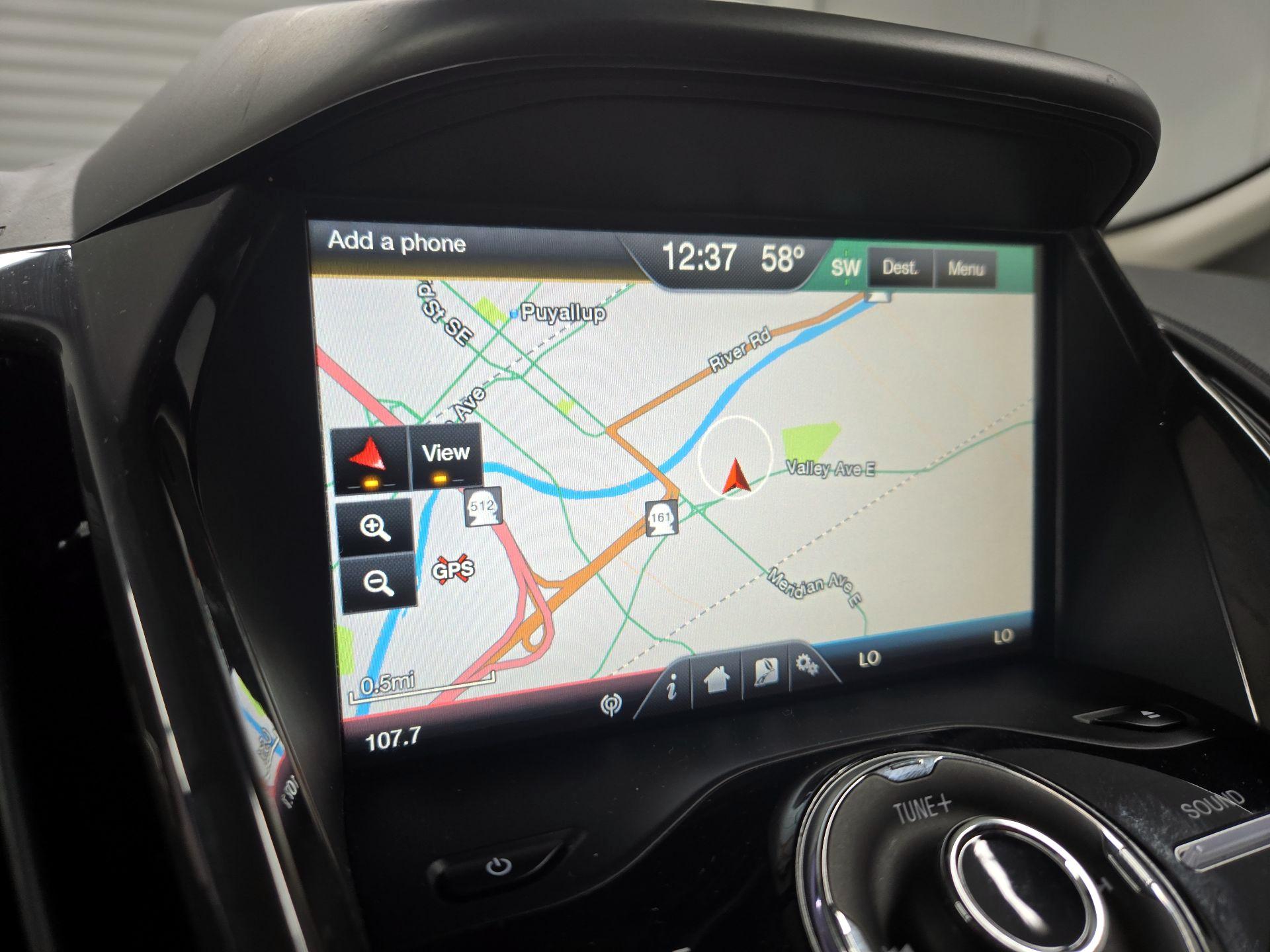 Thumbnail: 2015 Ford C-Max - 14