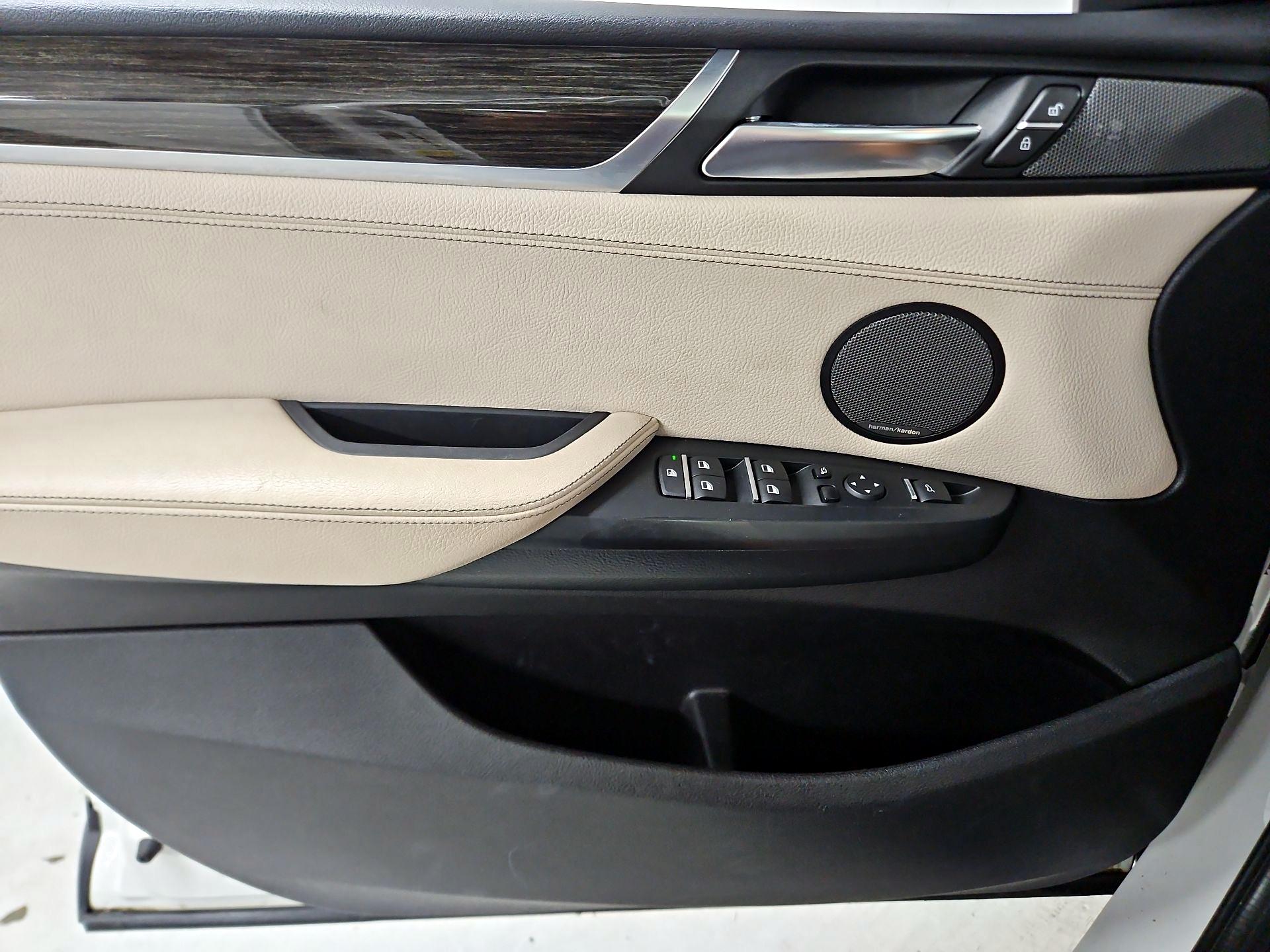 Thumbnail: 2016 BMW X3 - 12