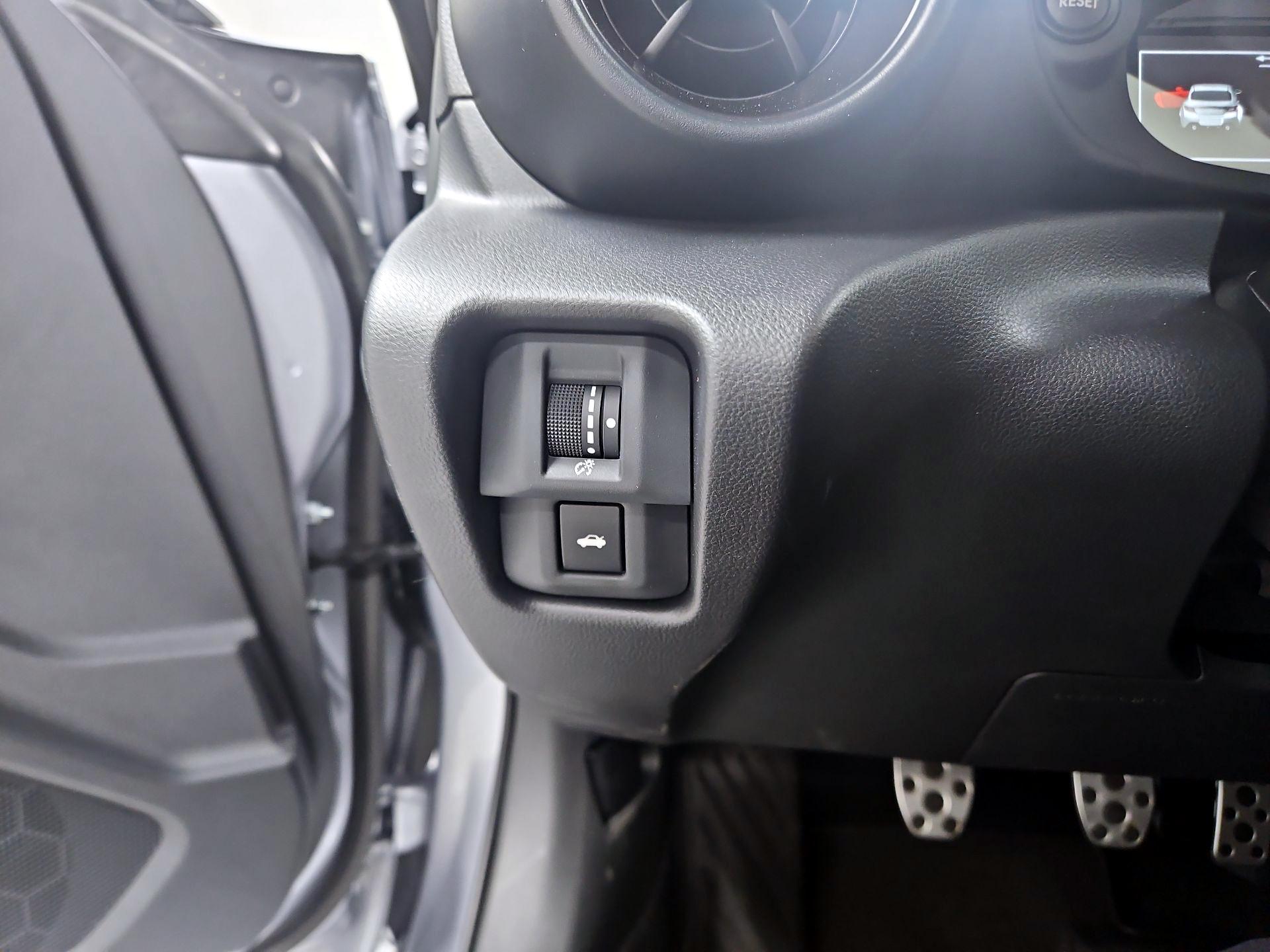 Thumbnail: 2025 Toyota GR86 - 13