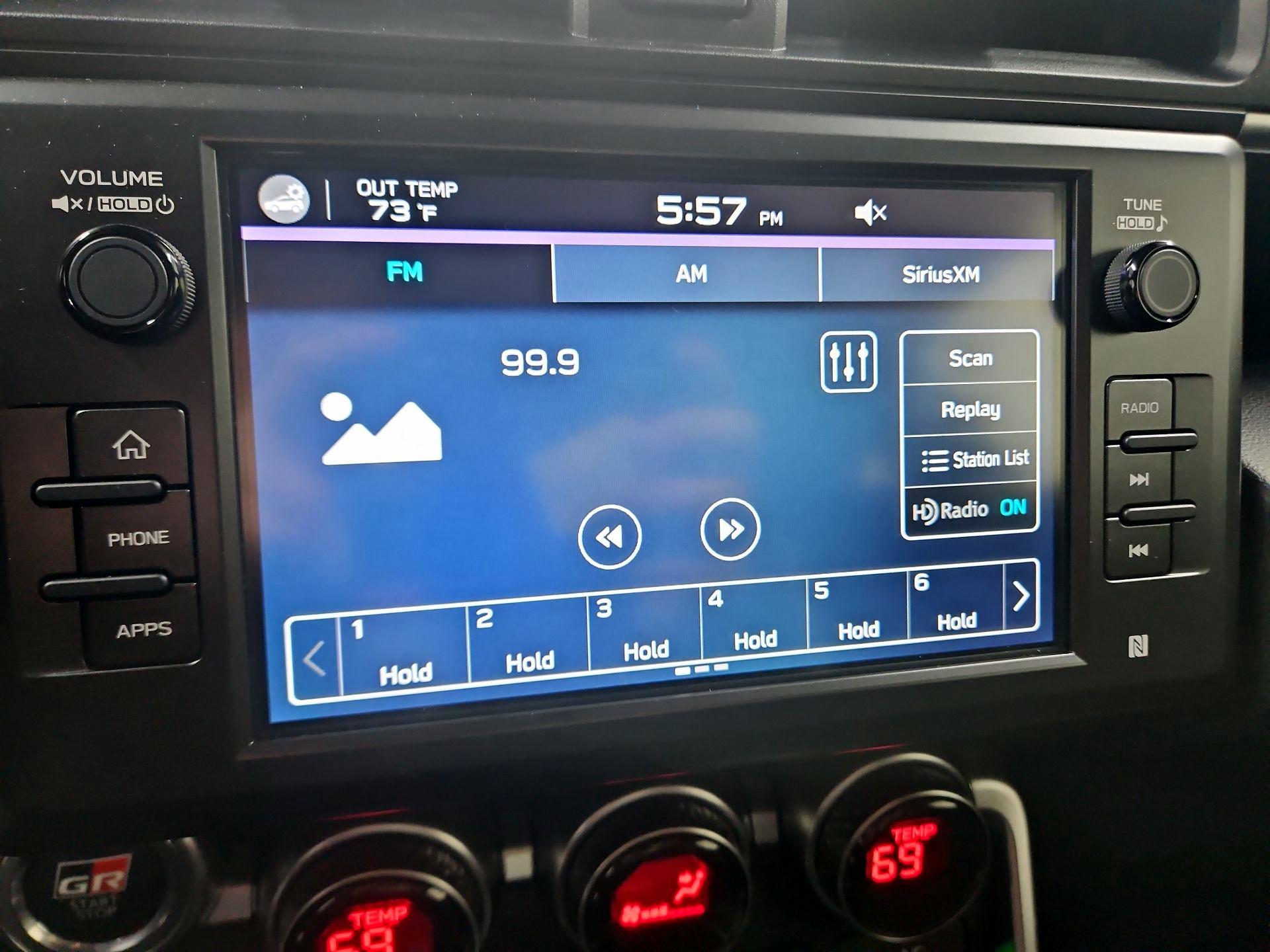 Thumbnail: 2025 Toyota GR86 - 15