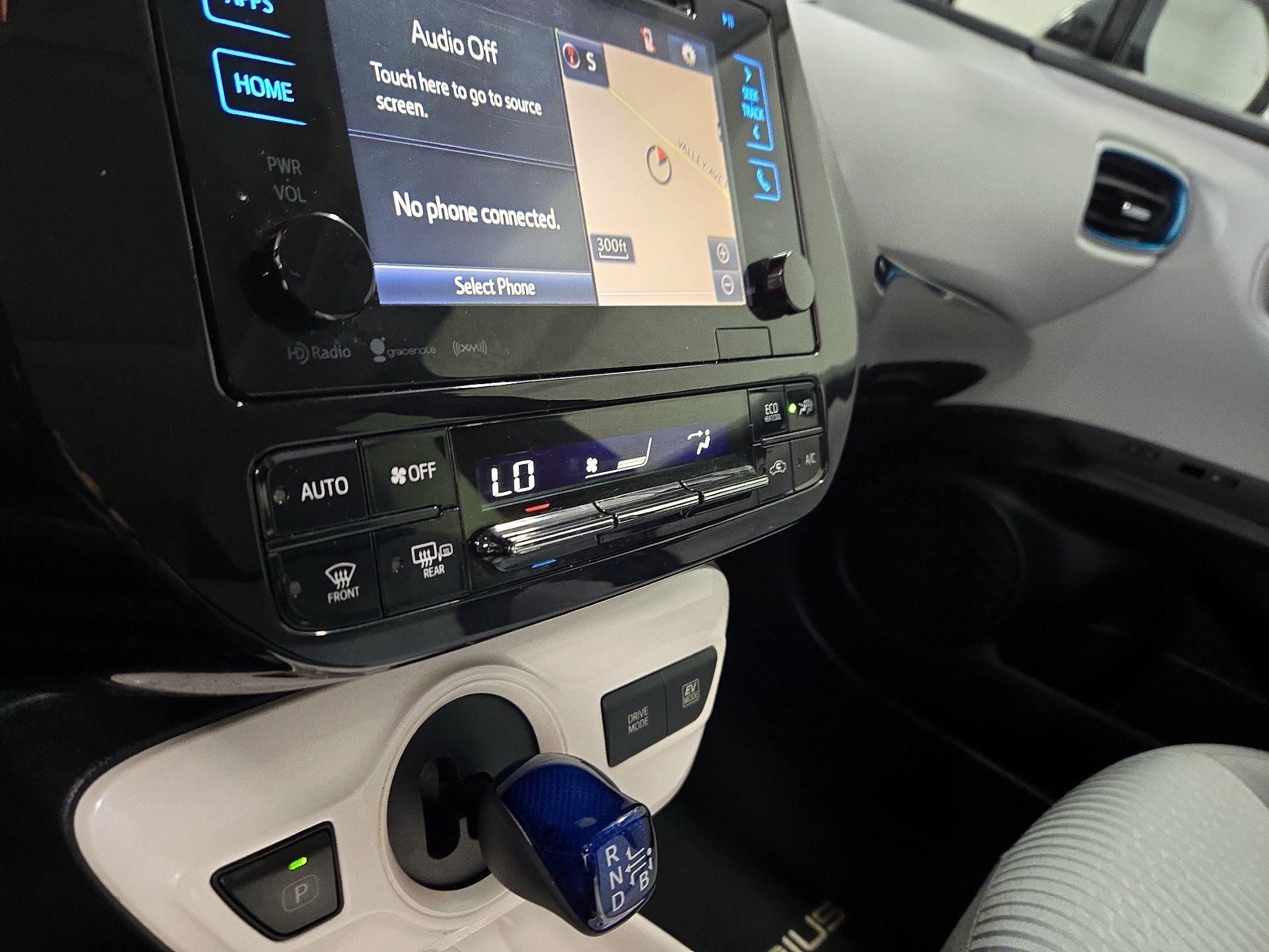Thumbnail: 2018 Toyota Prius - 16
