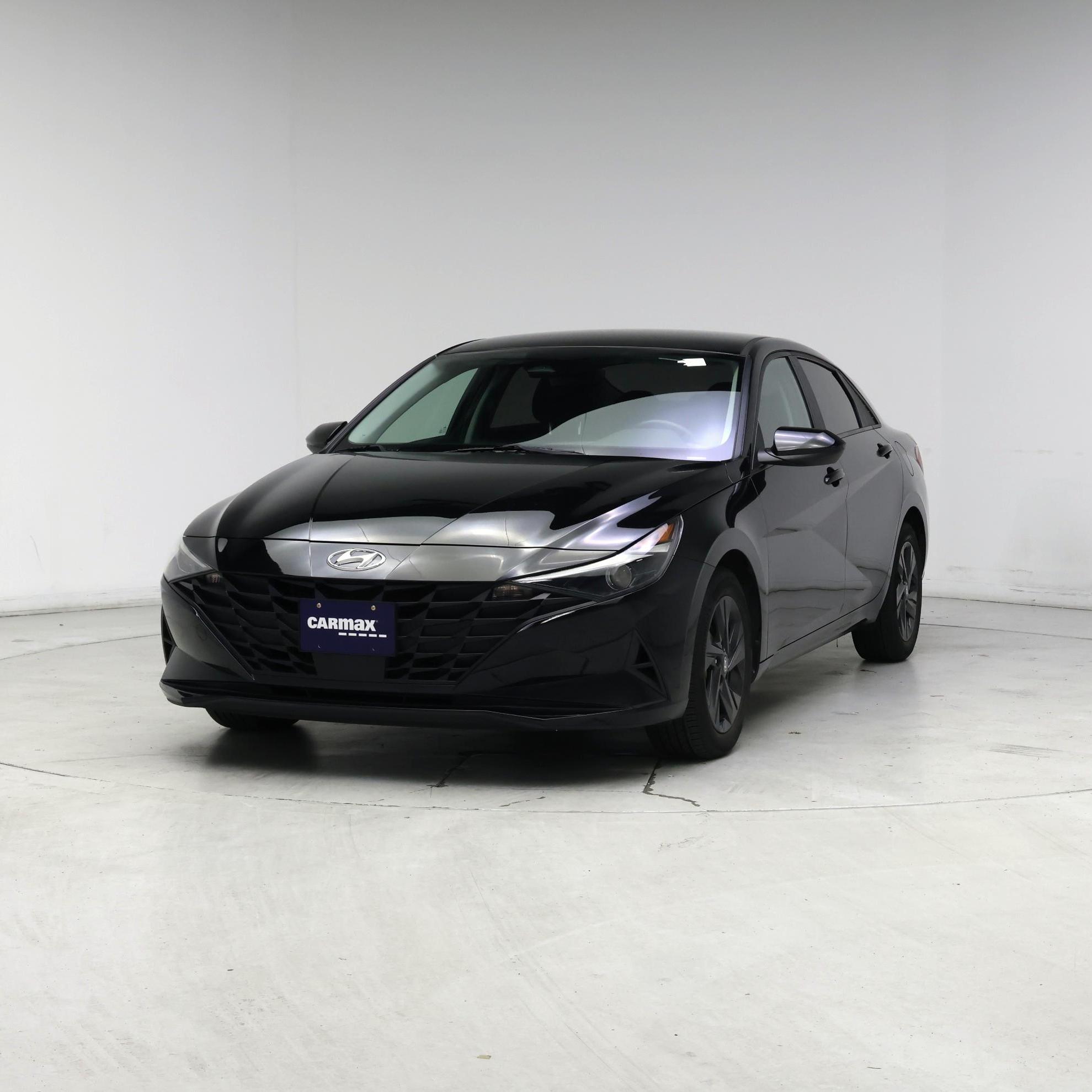 Thumbnail: 2022 Hyundai Elantra - 4