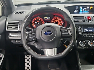 Steering Wheel & Instrument Cluster (On)