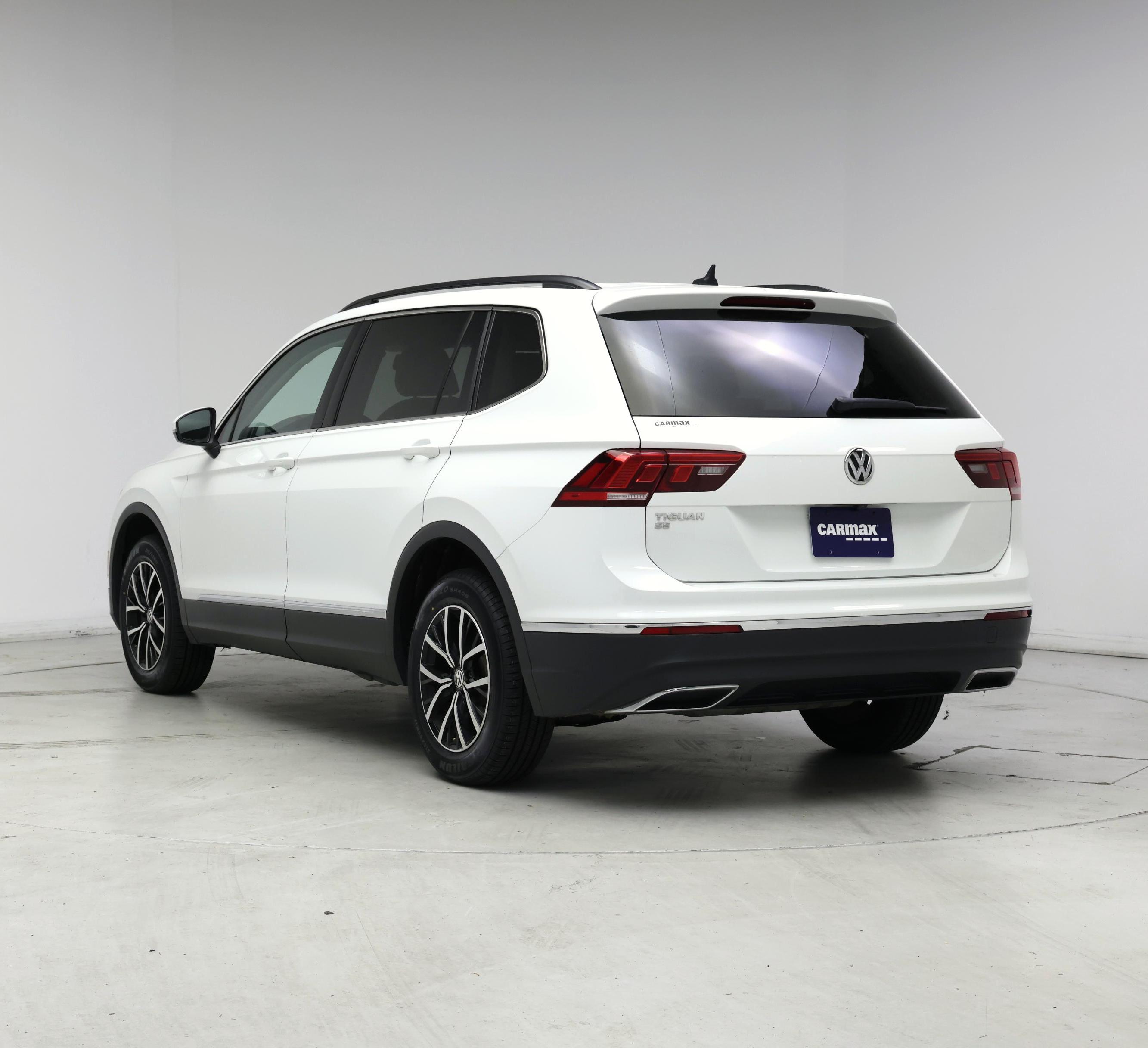 Thumbnail: 2021 Volkswagen Tiguan - 2