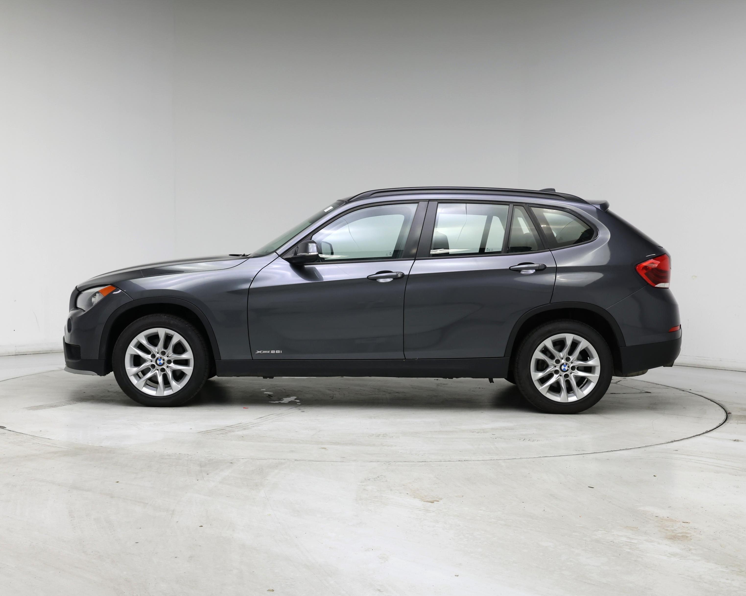 Thumbnail: 2015 BMW X1 - 3