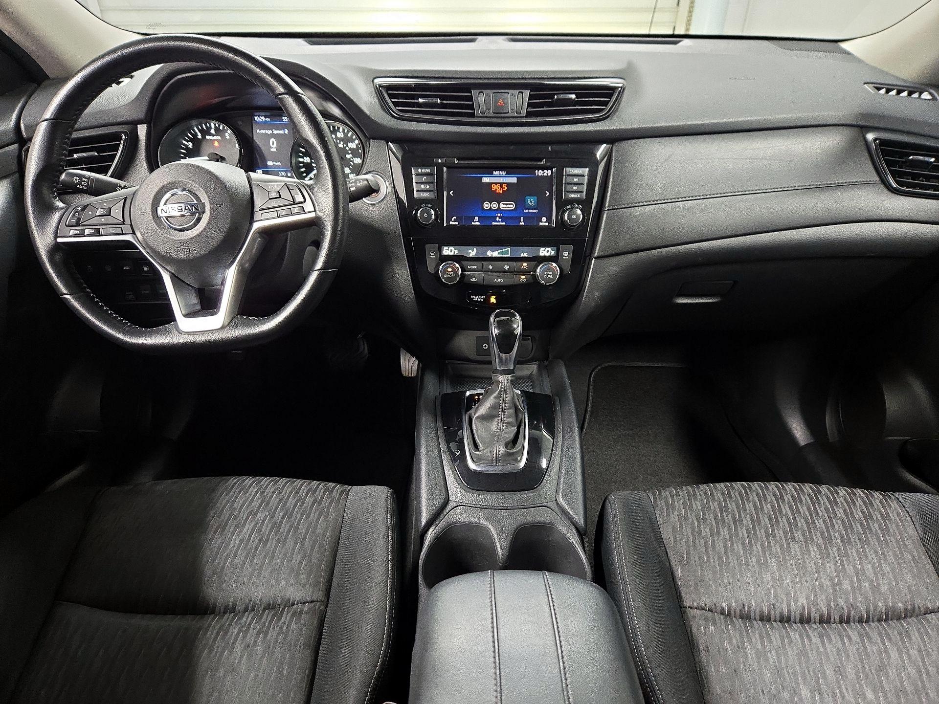 Thumbnail: 2020 Nissan Rogue - 9