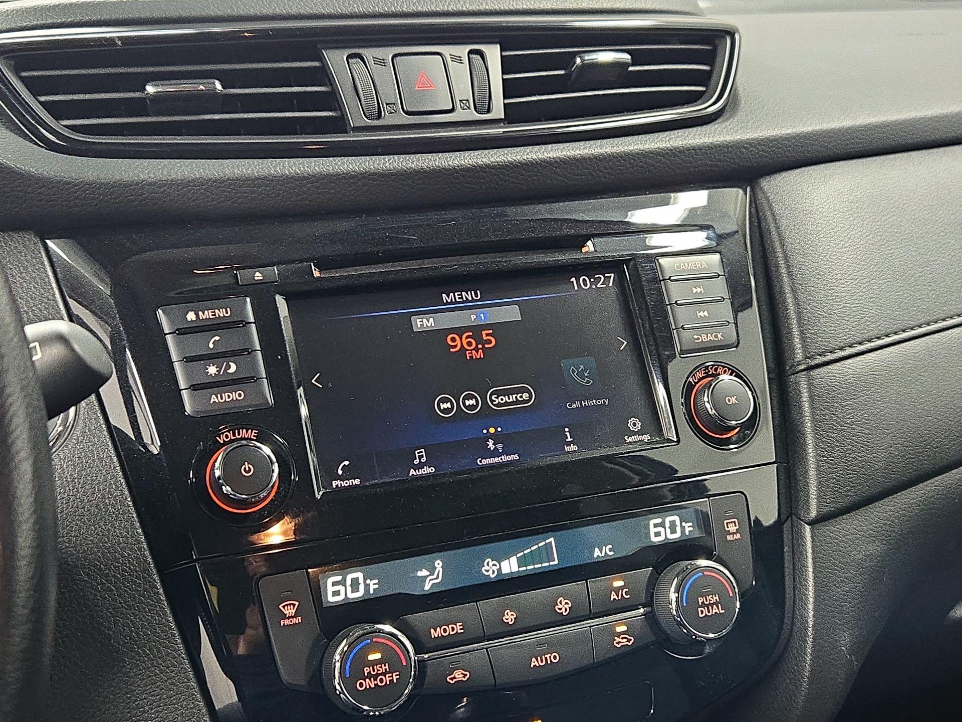 Thumbnail: 2020 Nissan Rogue - 15