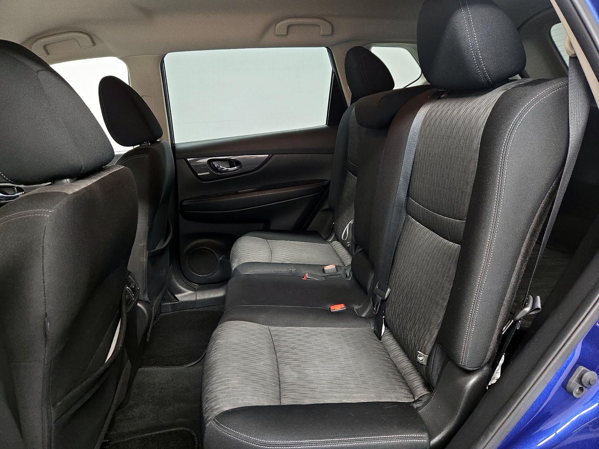 Thumbnail: 2020 Nissan Rogue - 19