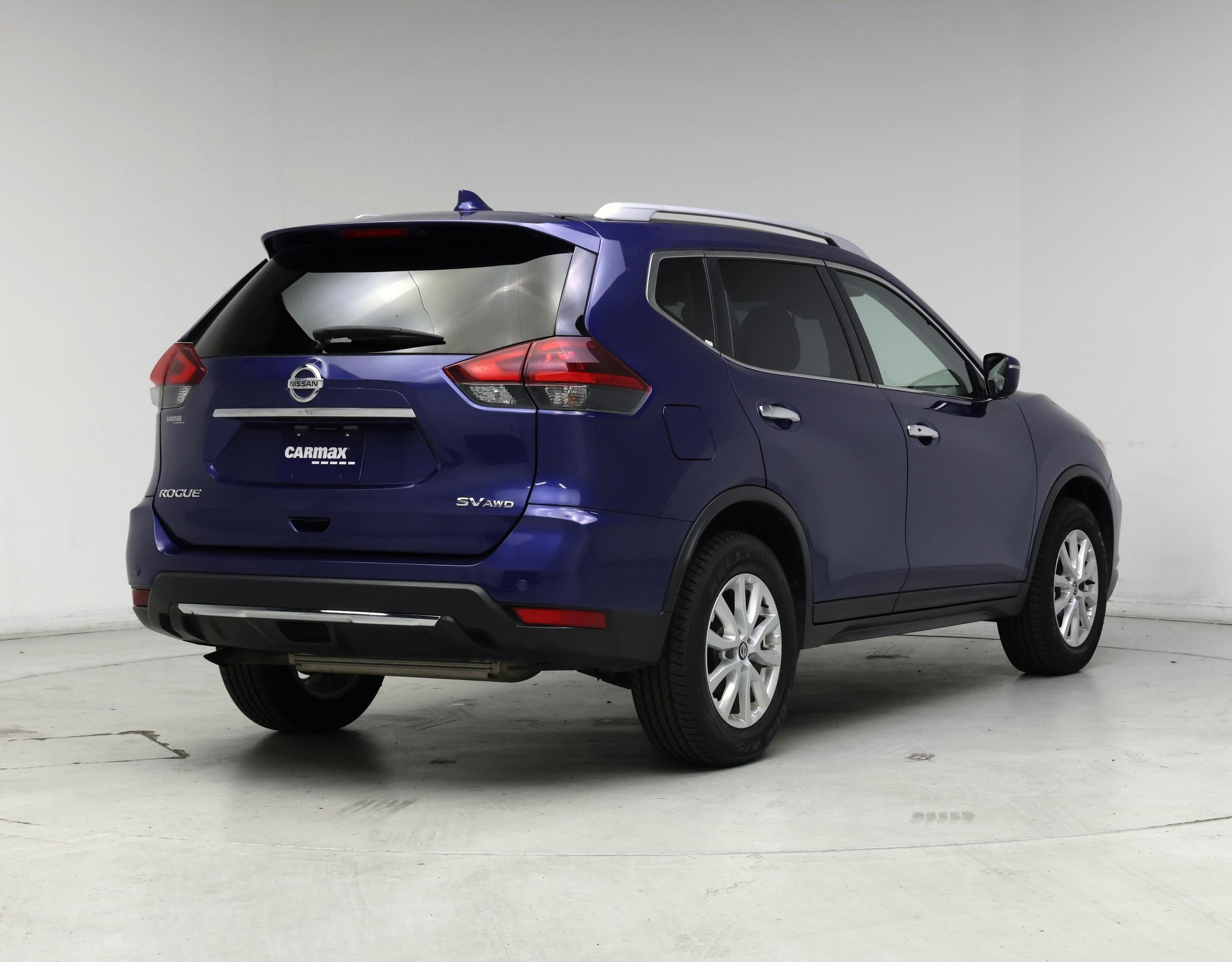 Thumbnail: 2020 Nissan Rogue - 8