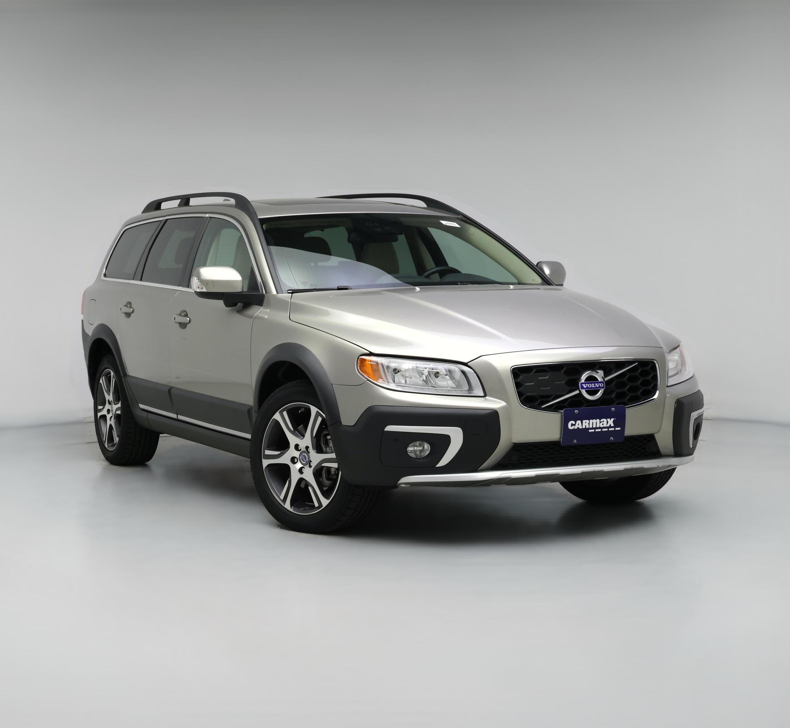 Thumbnail: 2015 Volvo XC70 - 1