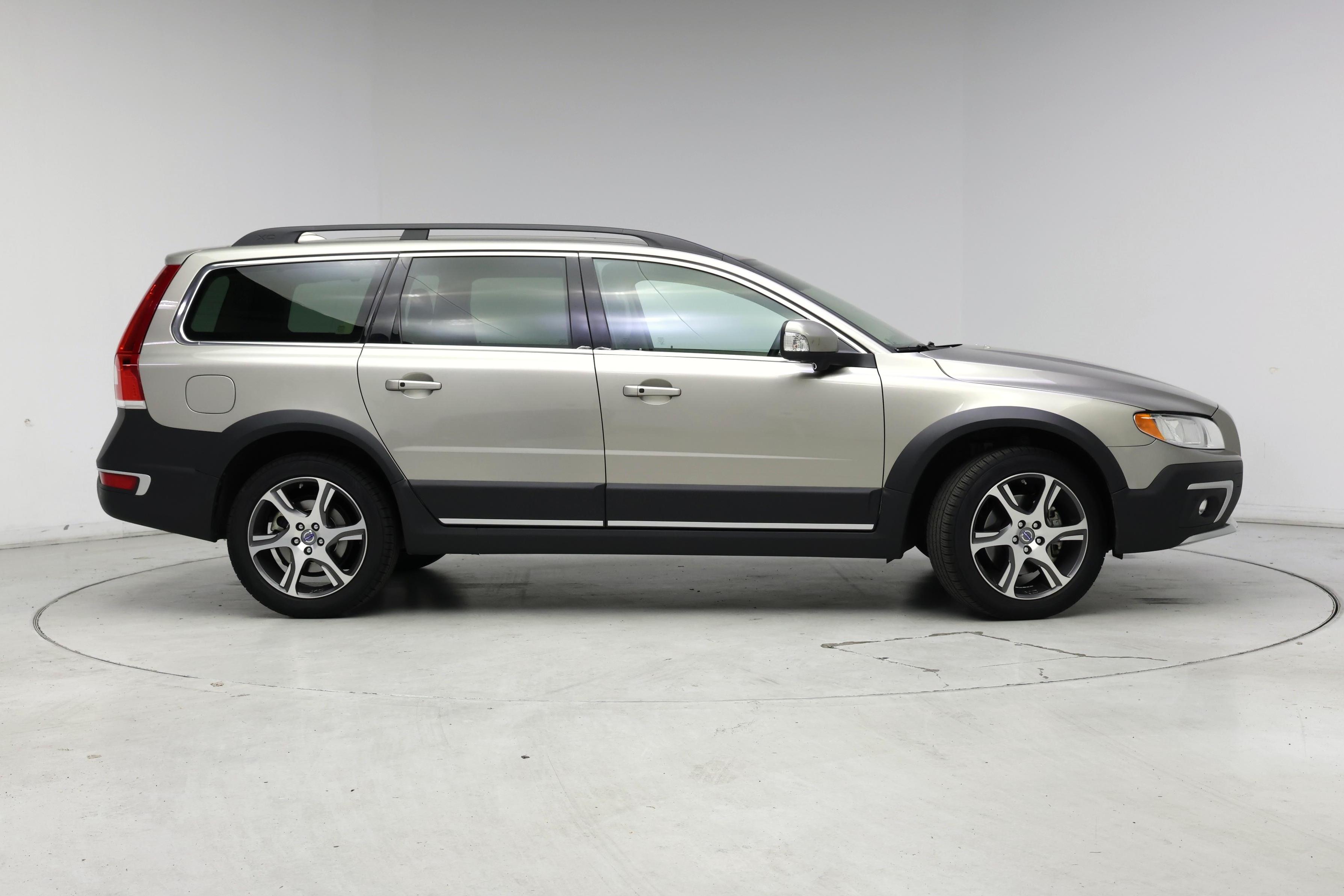 Thumbnail: 2015 Volvo XC70 - 7