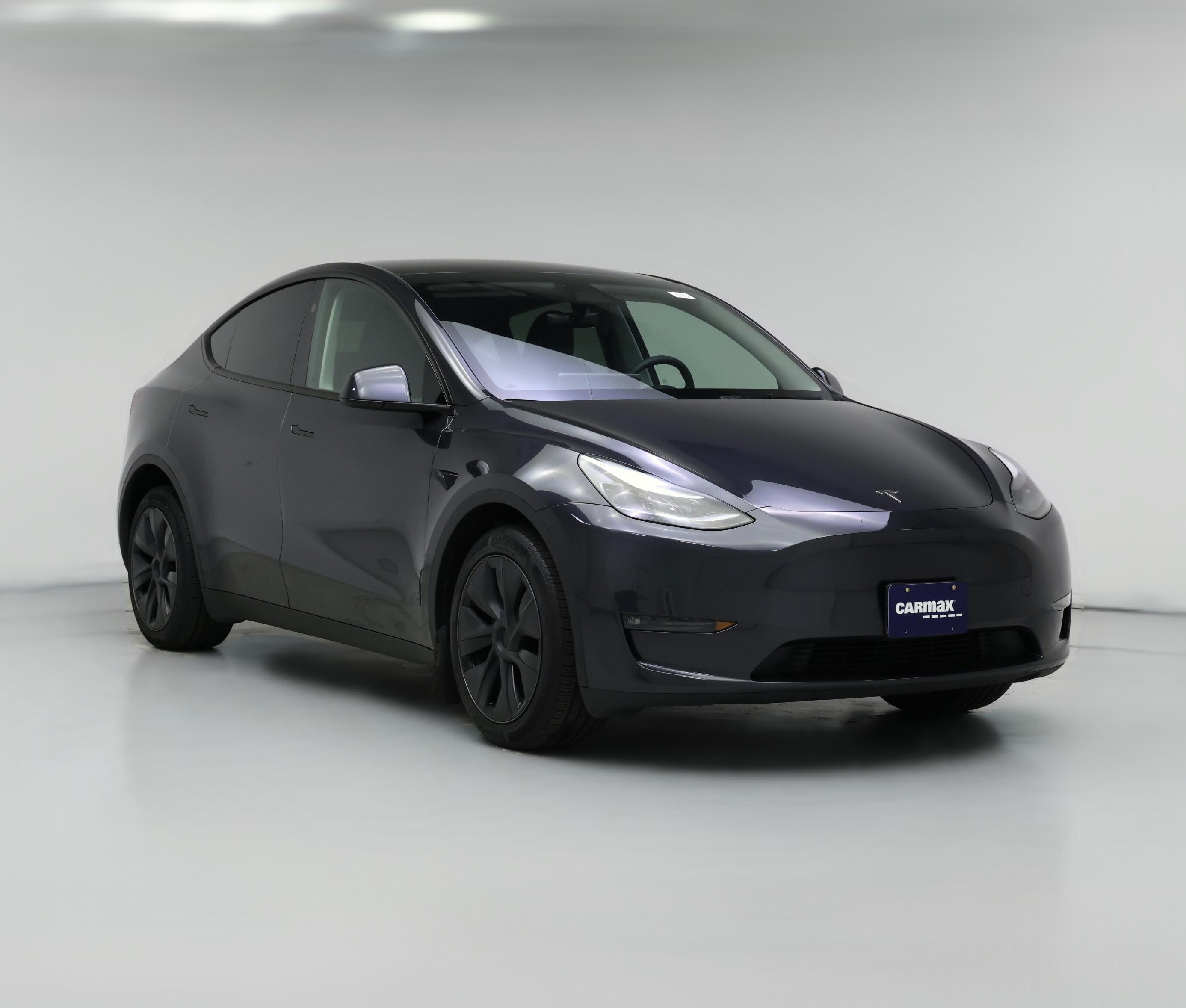 Thumbnail: 2025 Tesla Model Y - 1