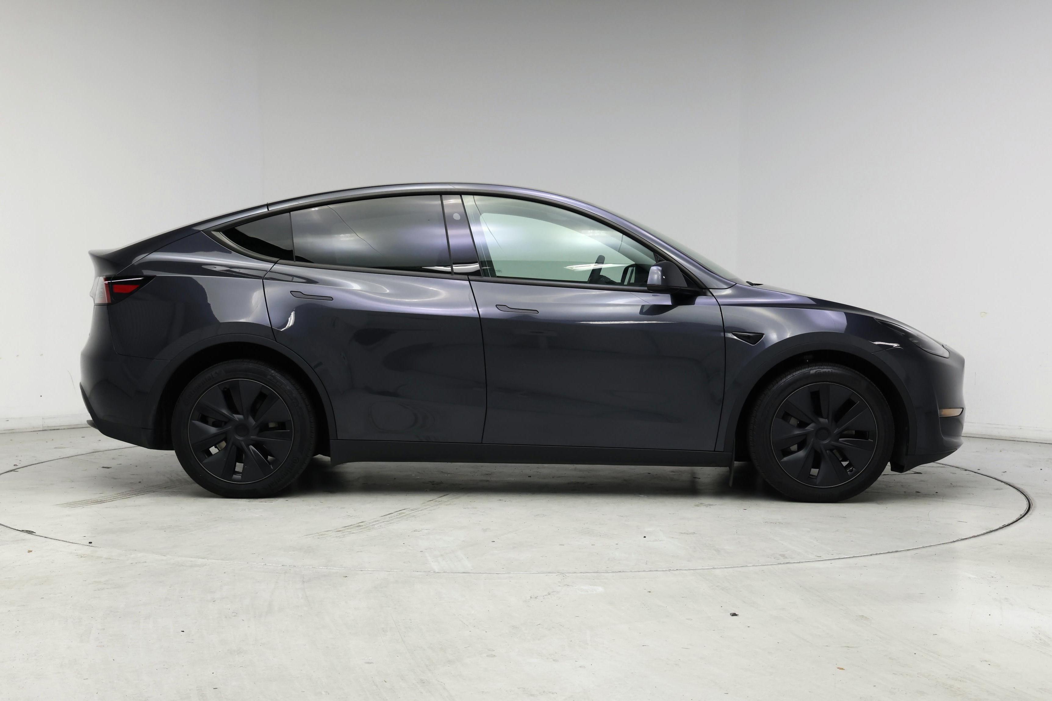Thumbnail: 2025 Tesla Model Y - 7
