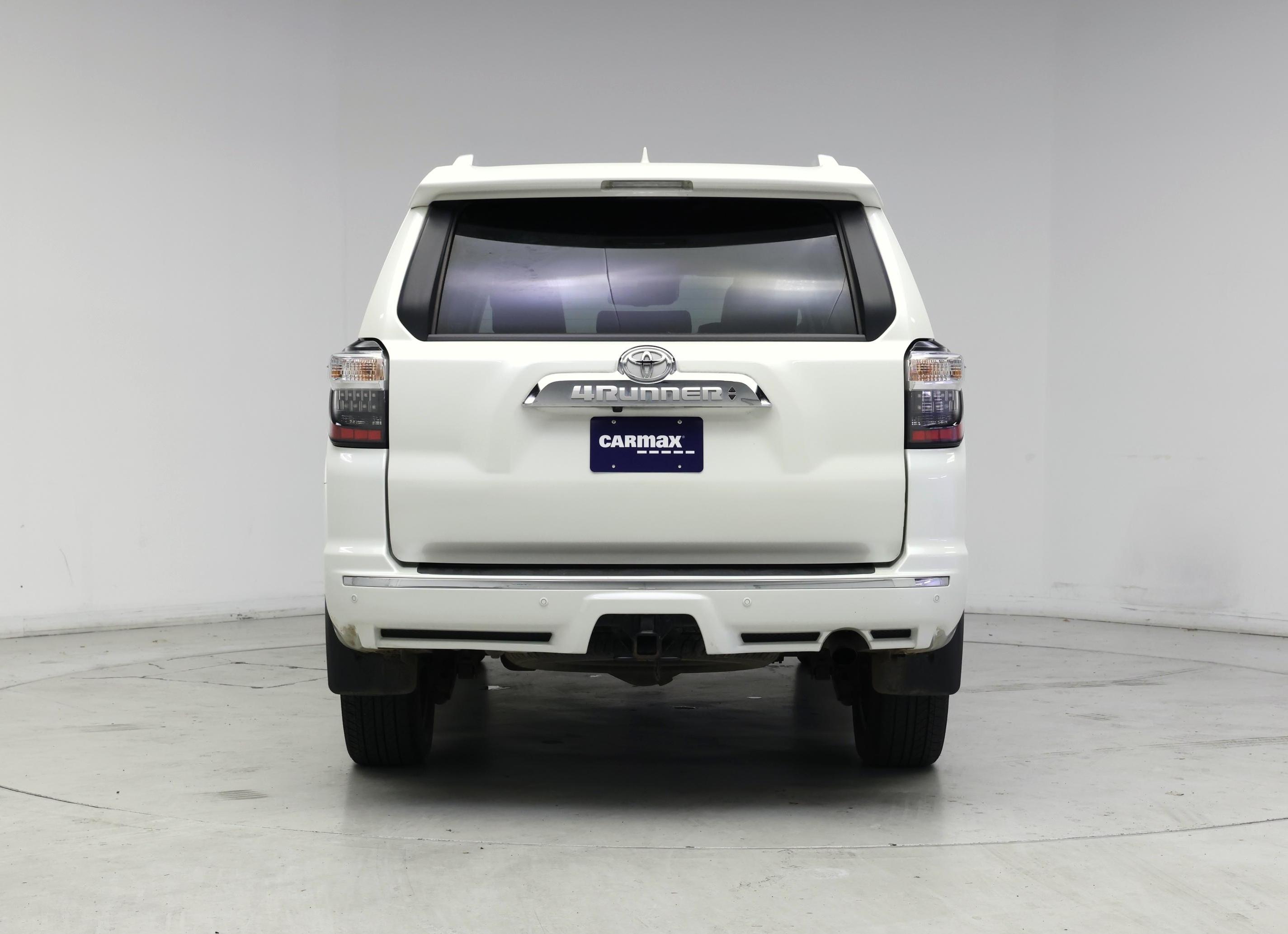 Thumbnail: 2022 Toyota 4Runner - 6